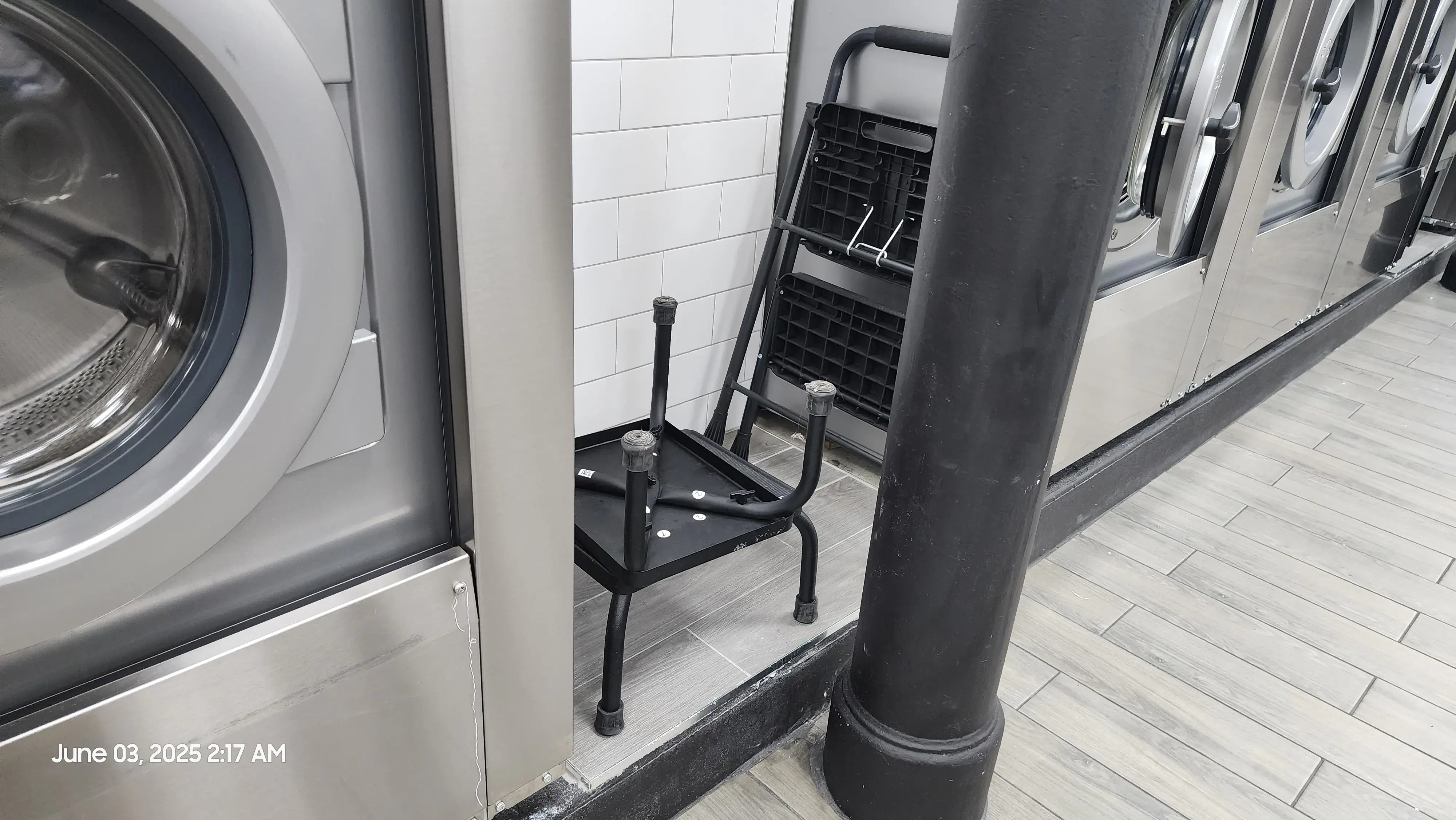 Laundrybee - Greenpoint - Image 20