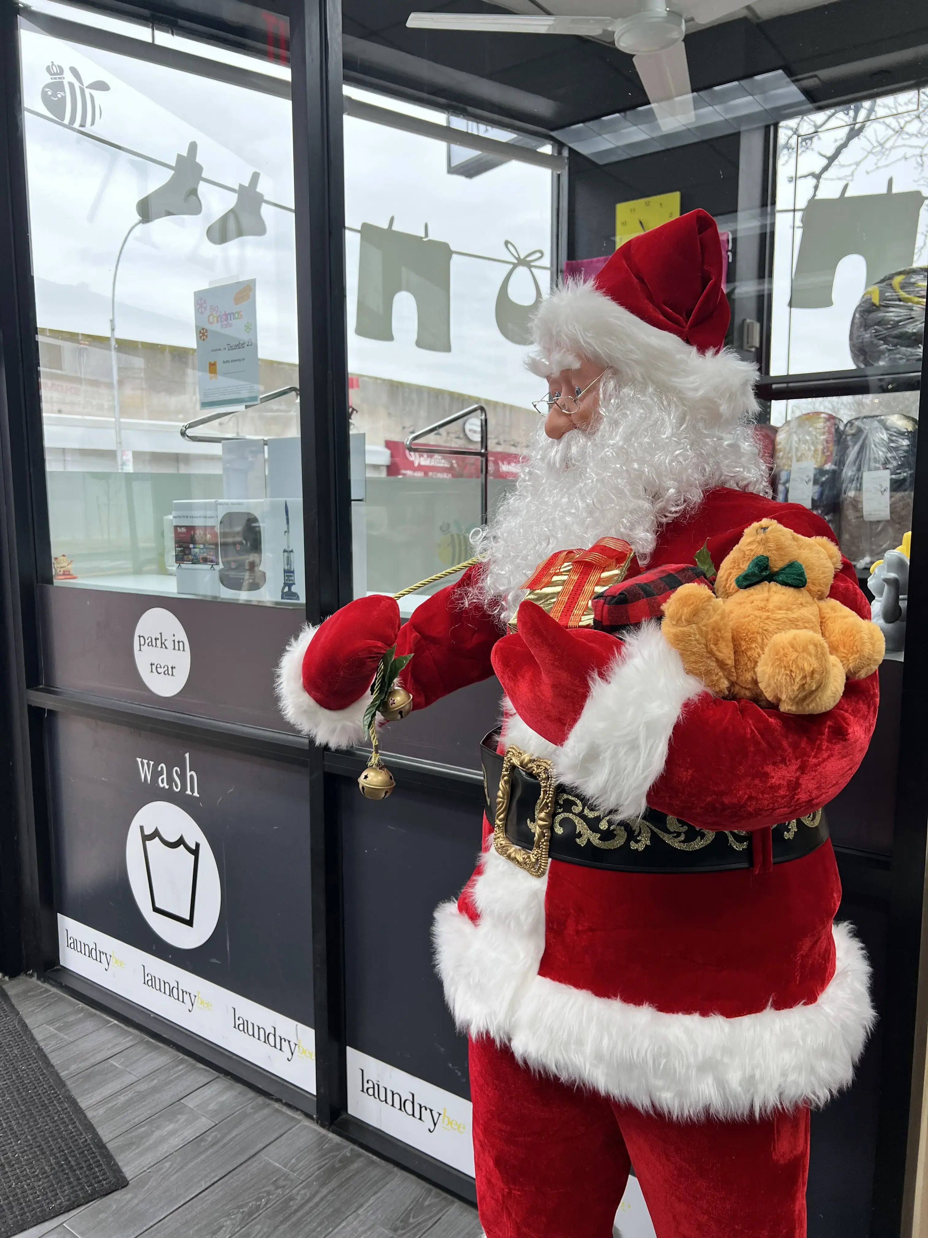 Laundrybee - Kew Gardens Hills thumbnail 7