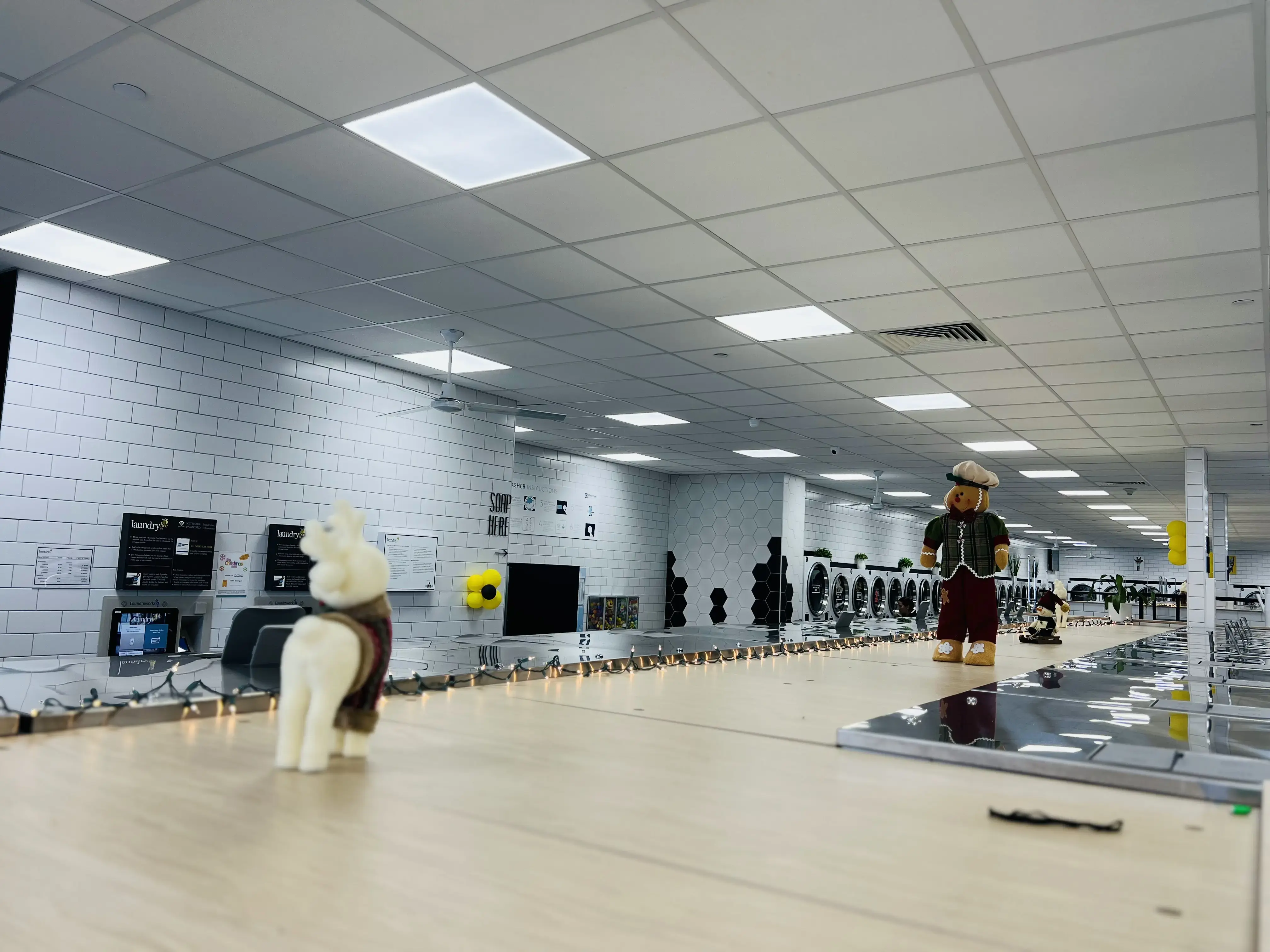 Laundrybee - Maspeth - Image 9