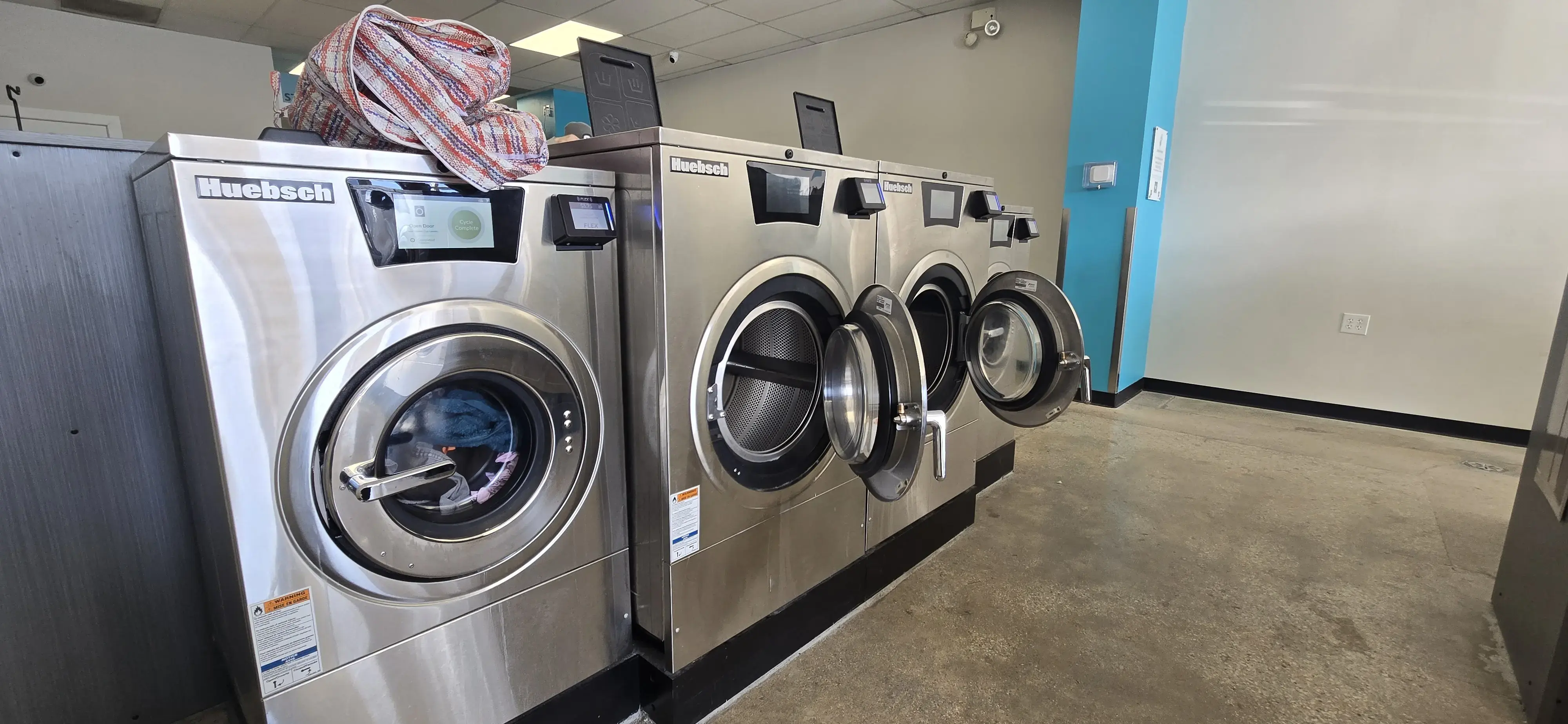 Laundrybird Laundromat - Image 17