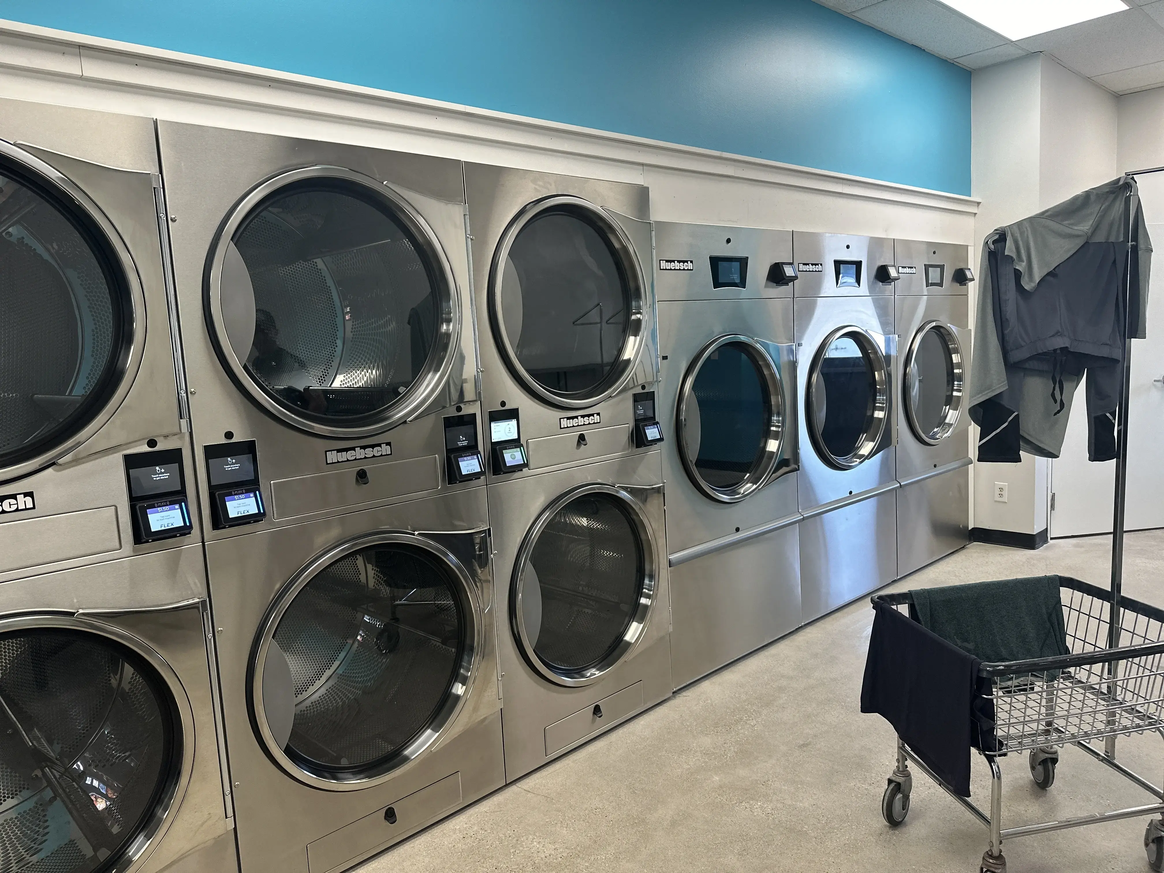 Laundrybird Laundromat - Image 11