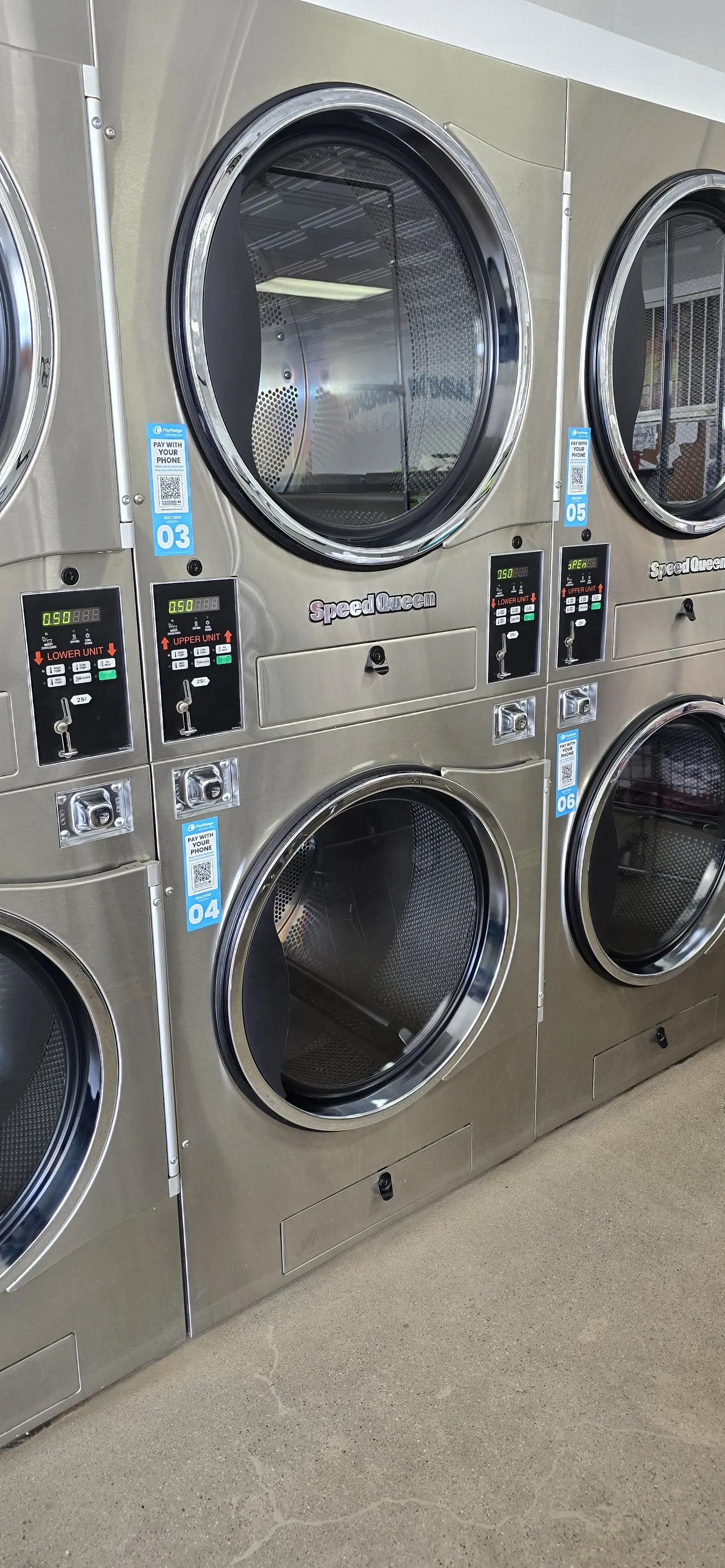 LaundryDay Laundromat/Wash and Fold thumbnail 18