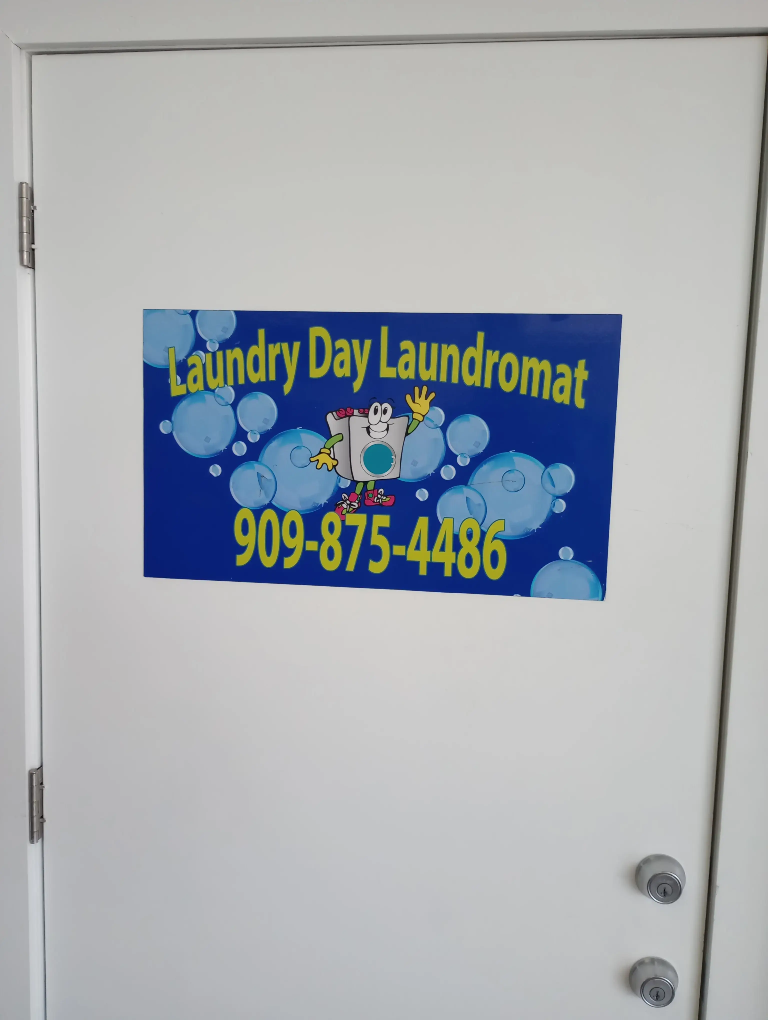 LaundryDay Laundromat/Wash and Fold - Image 14