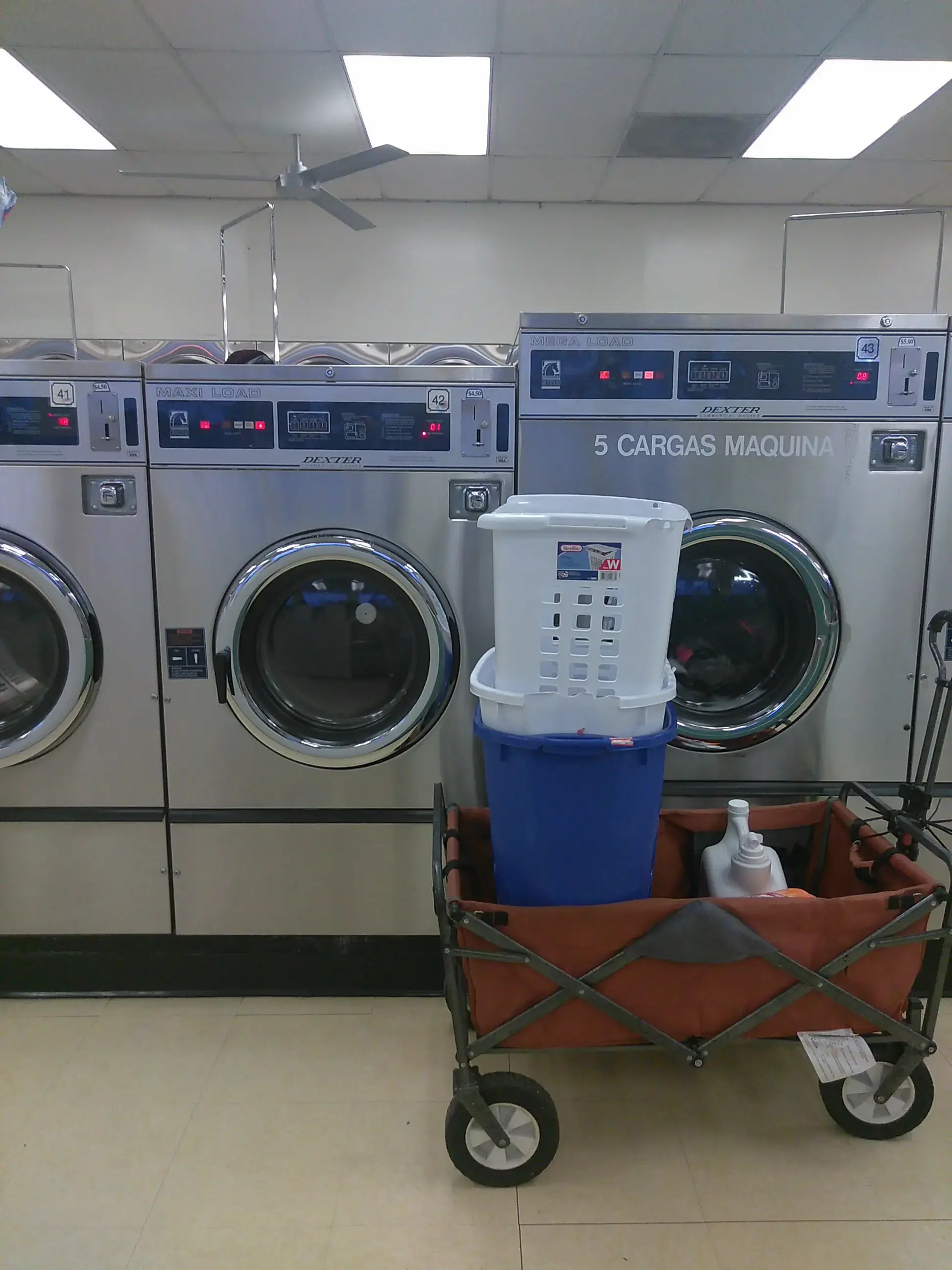 Laundryscape on 38th St - Image 9