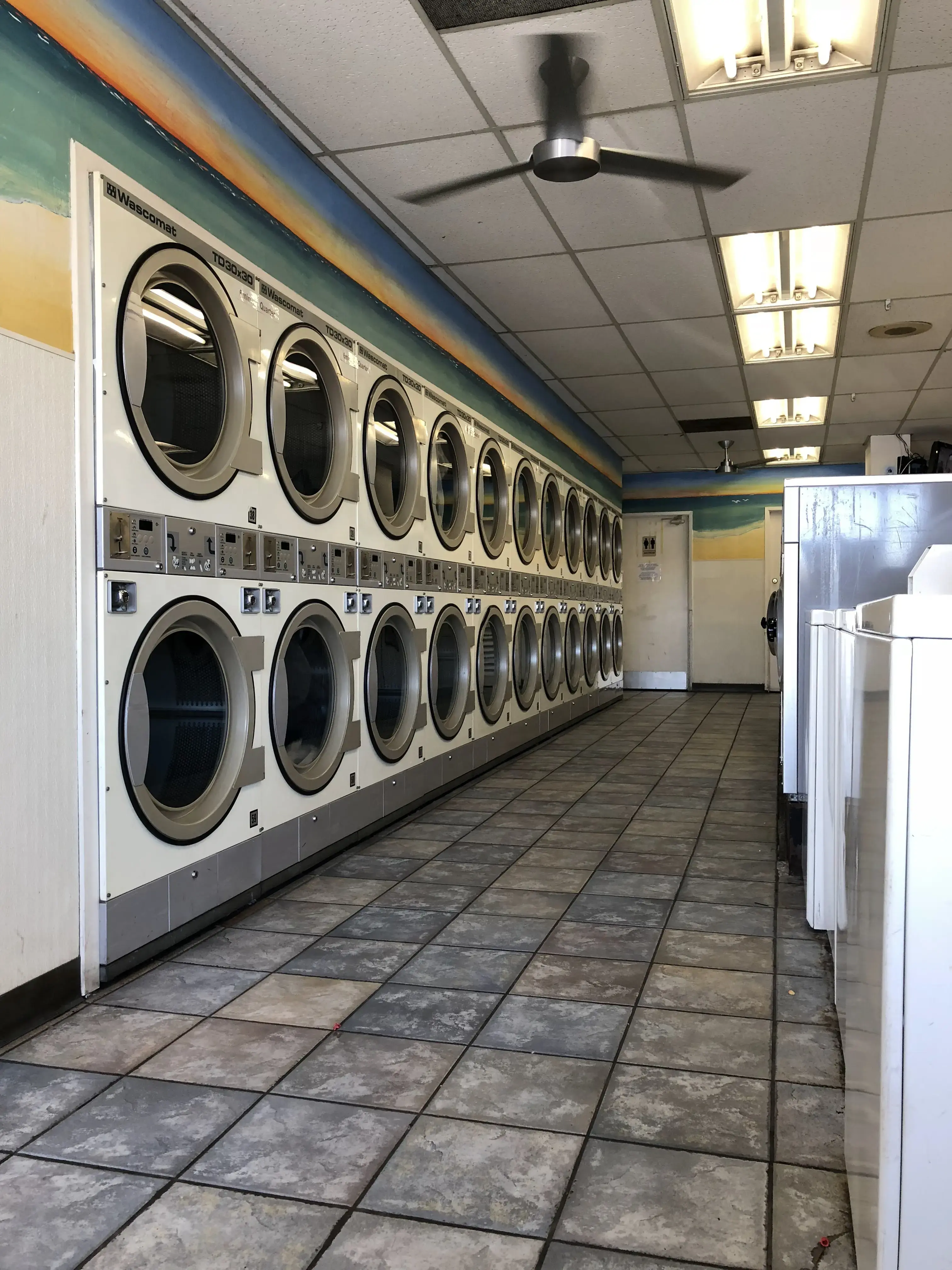 Laundryscape on Midway - Image 19