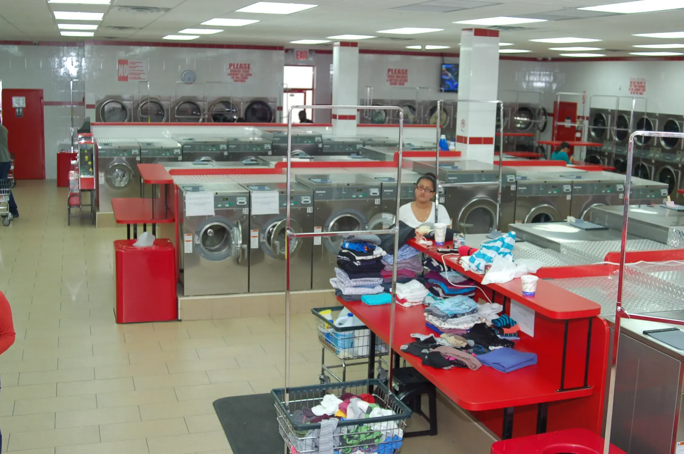 Lav Express Laundry thumbnail 18