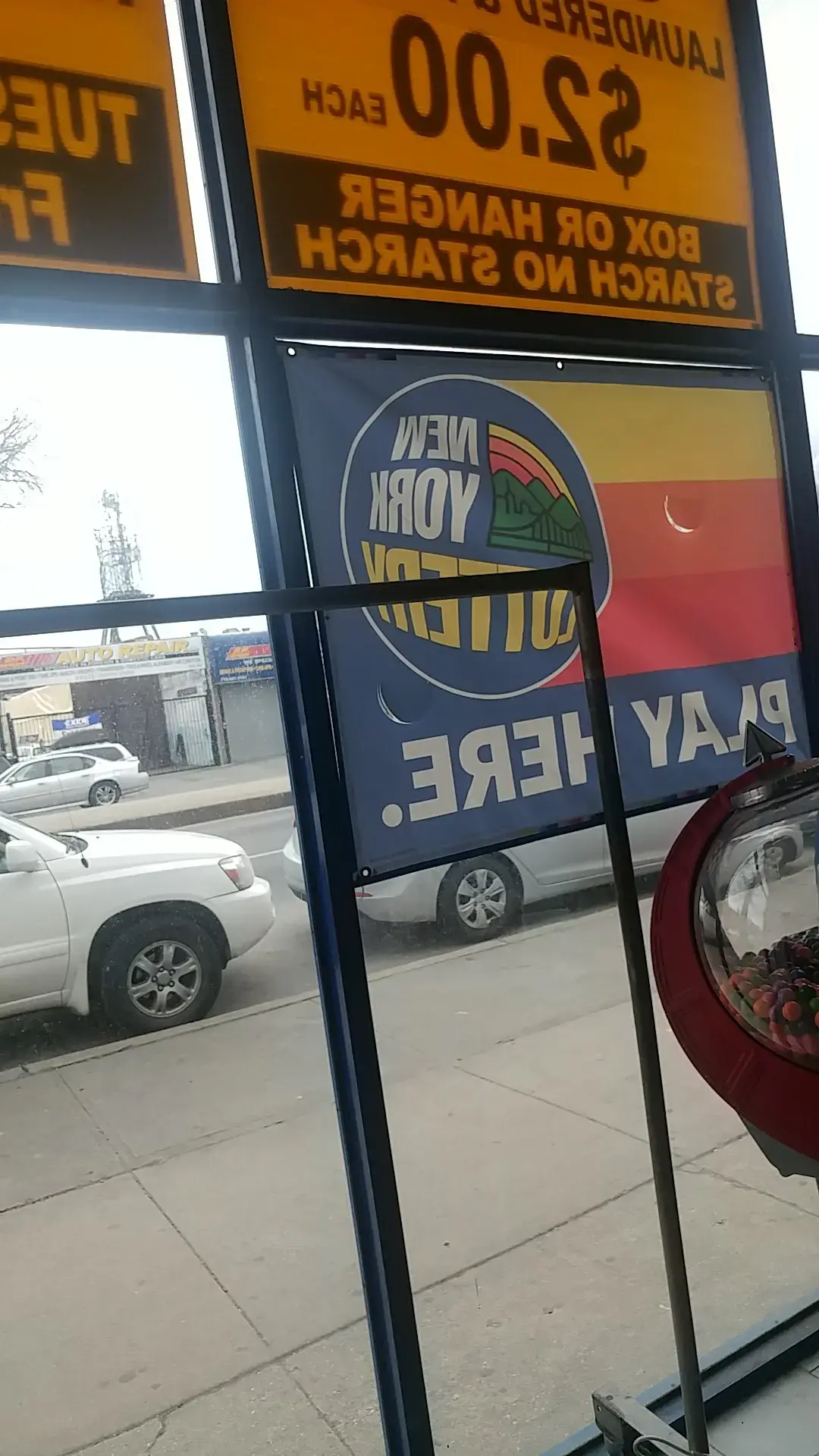 Lav Express Laundry thumbnail 9