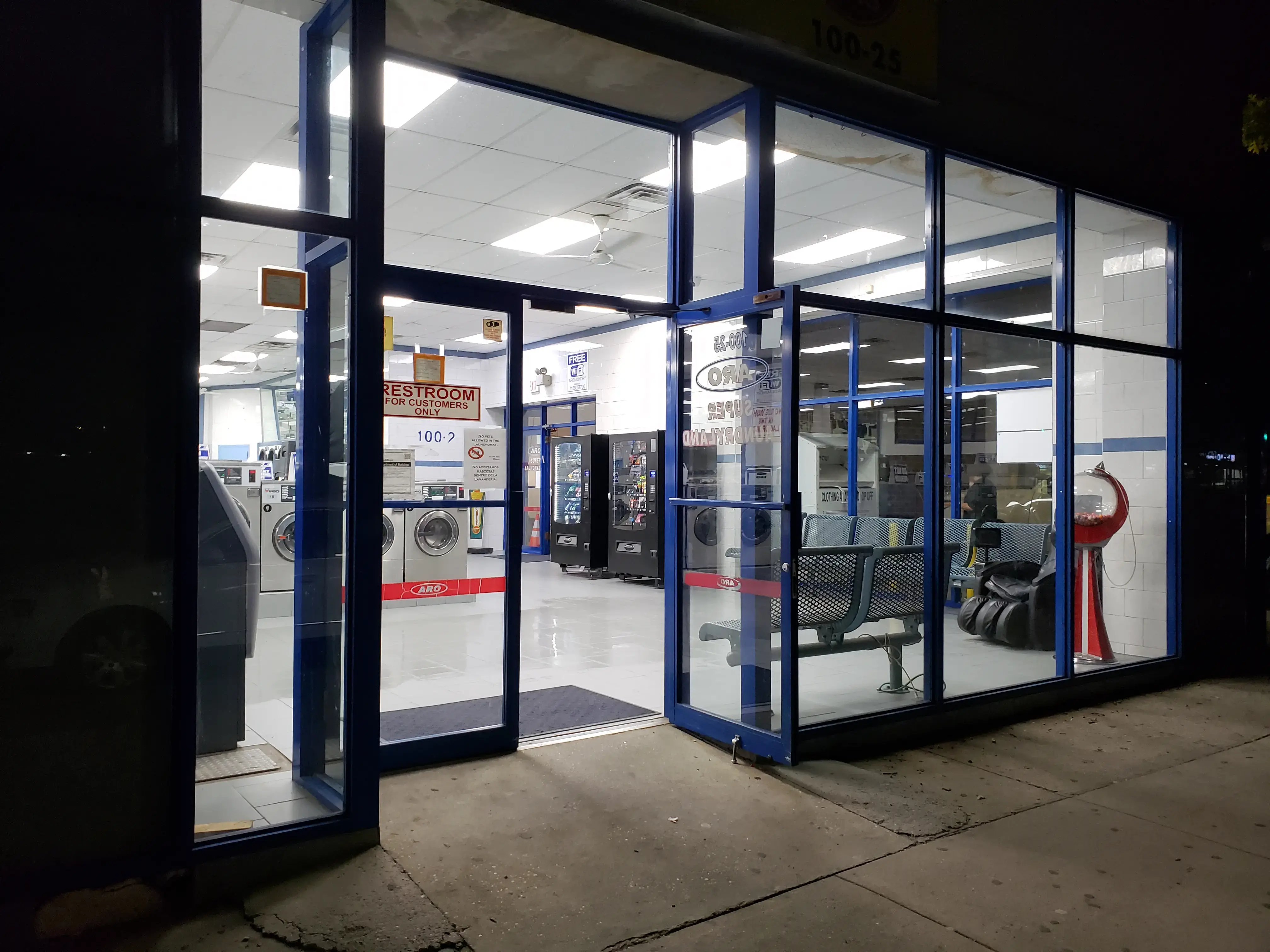 Lav Express Laundry thumbnail 4