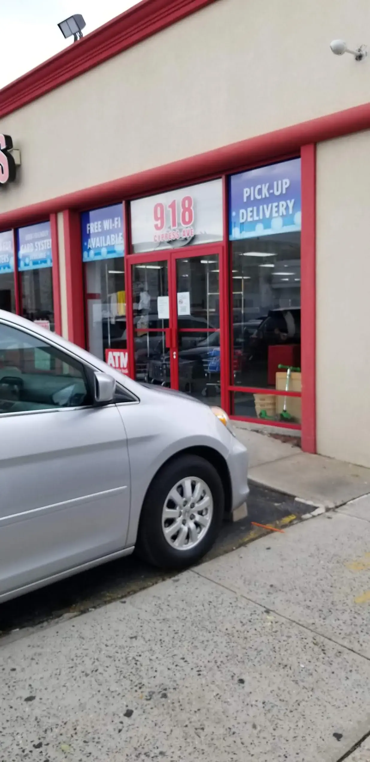 Lav Express Laundry - Image 18