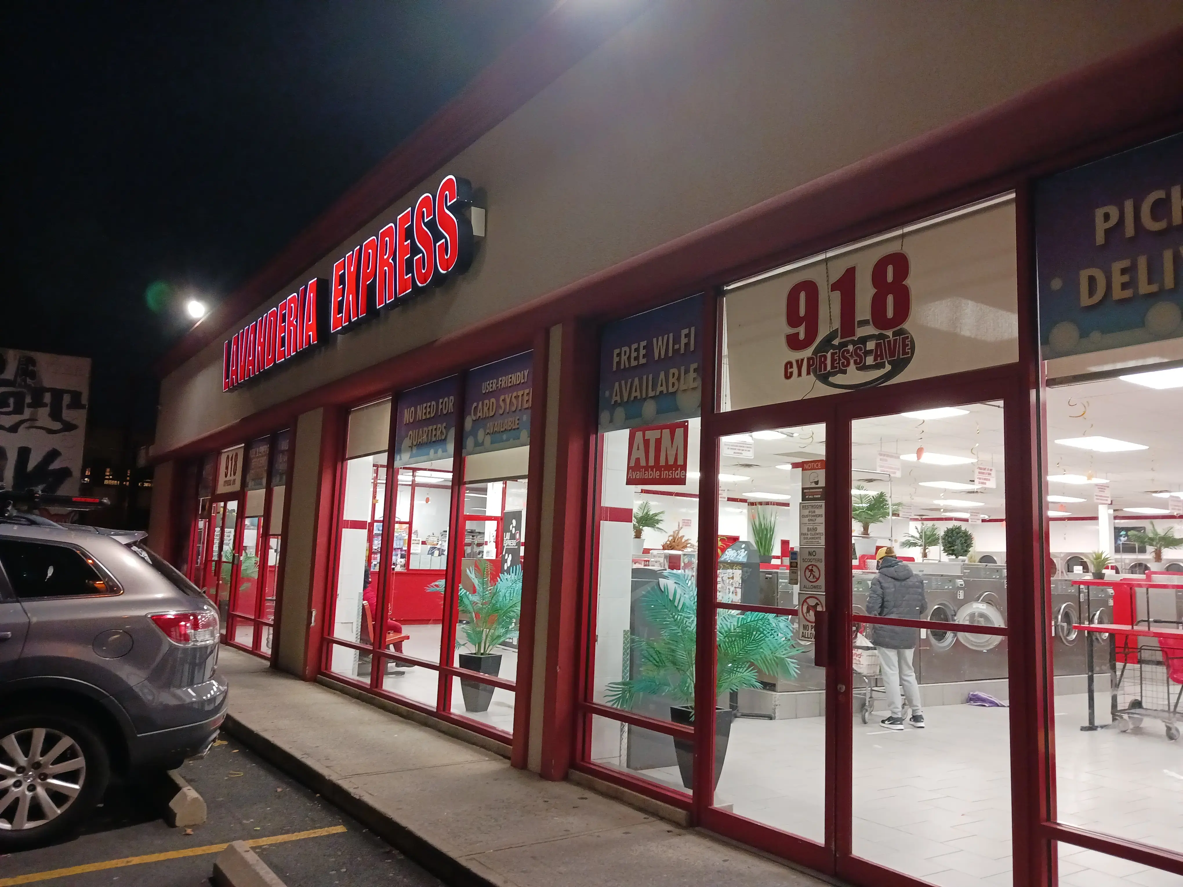Lav Express Laundry - Image 1
