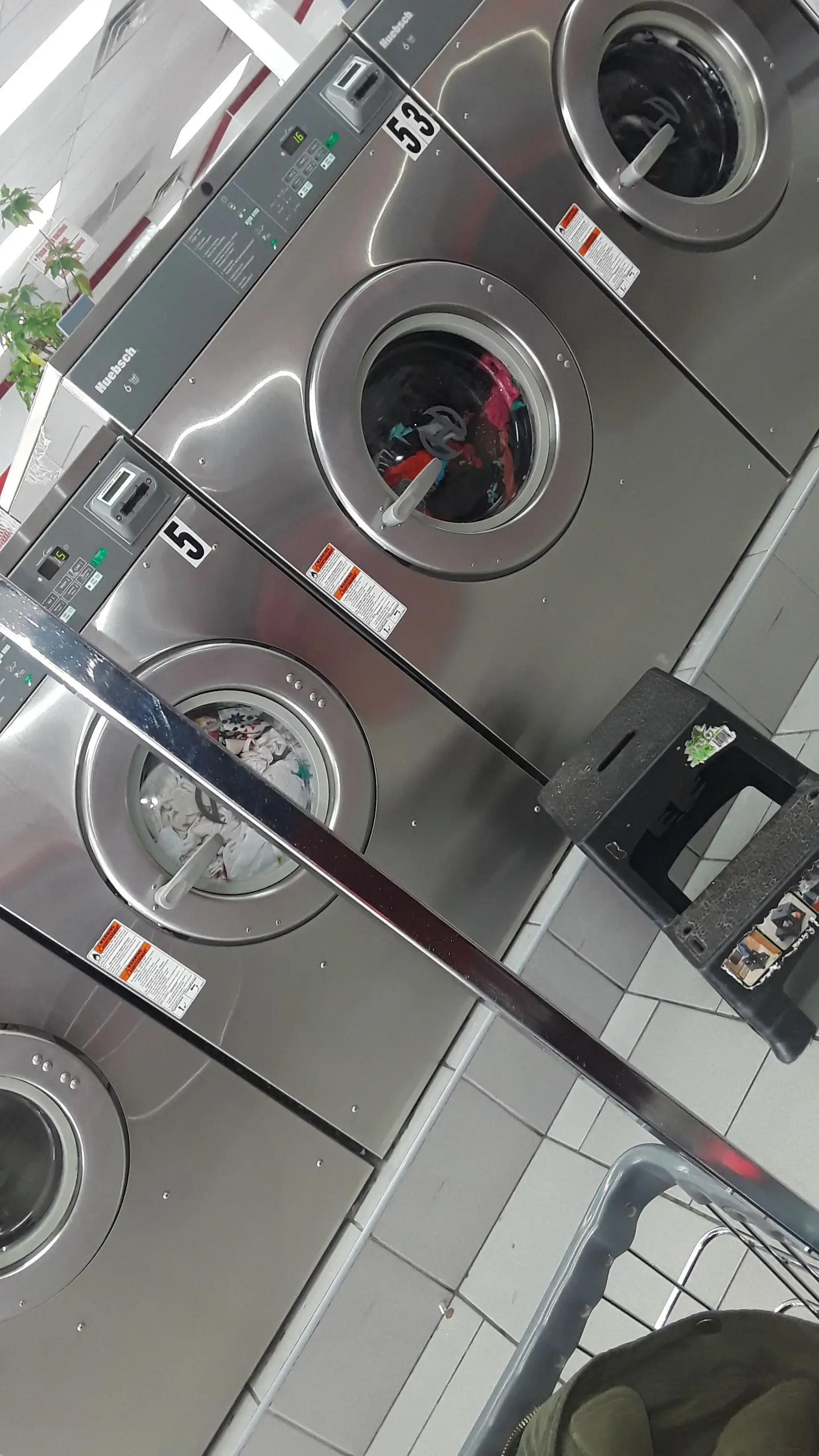 Lav Express Laundry thumbnail 35