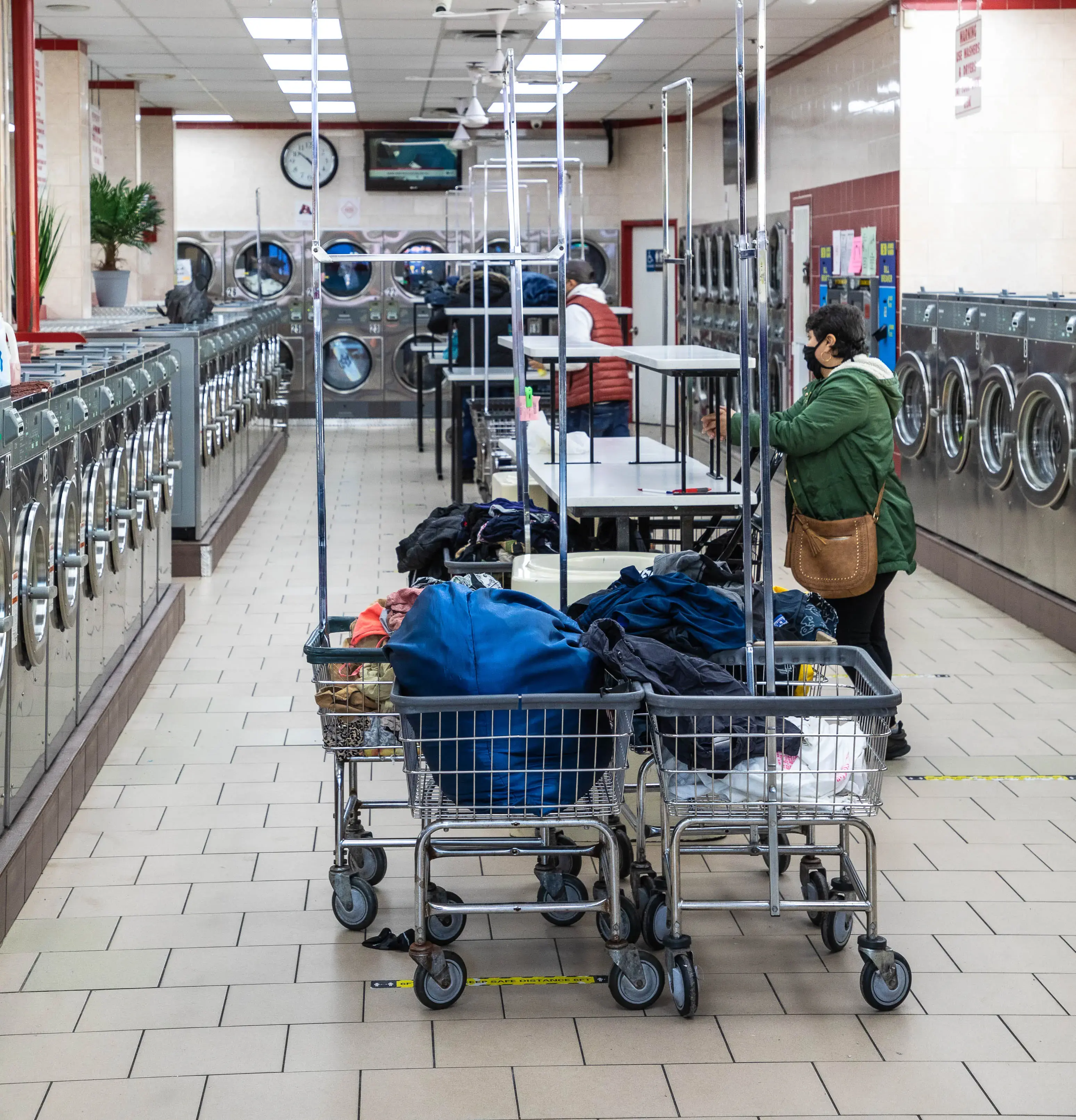 Lav Express Laundry thumbnail 4