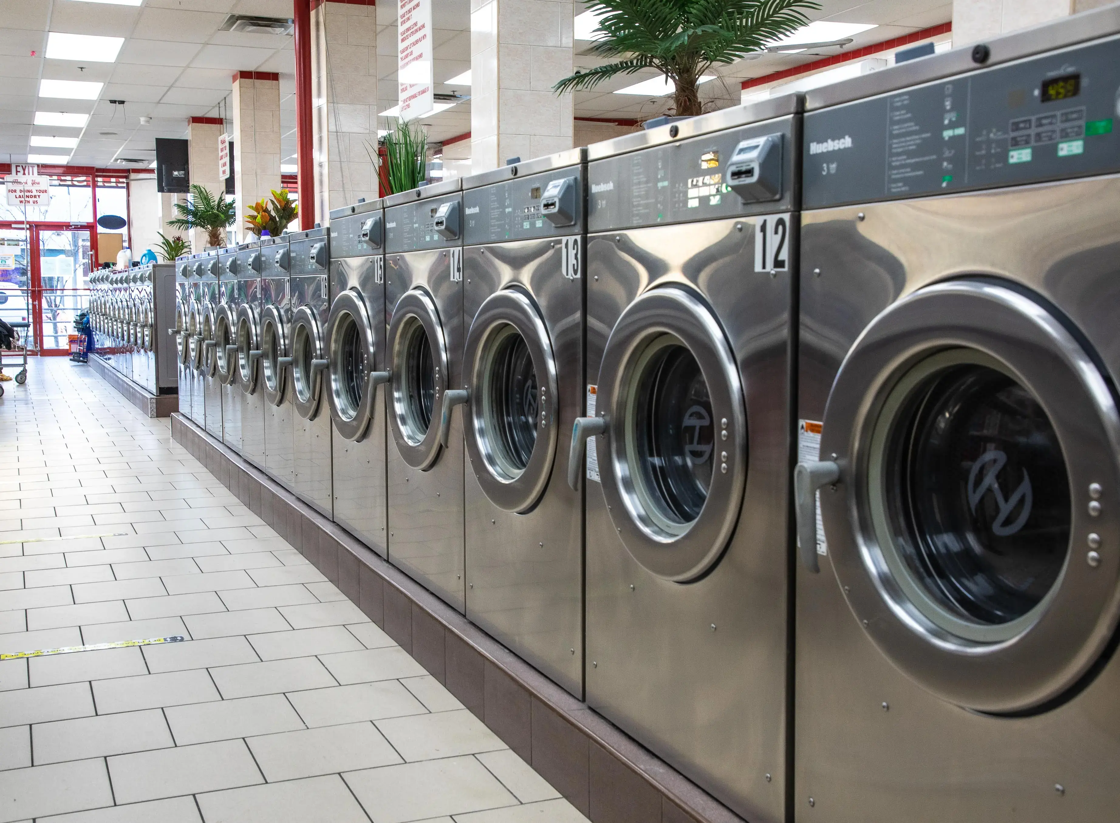 Lav Express Laundry - Image 2