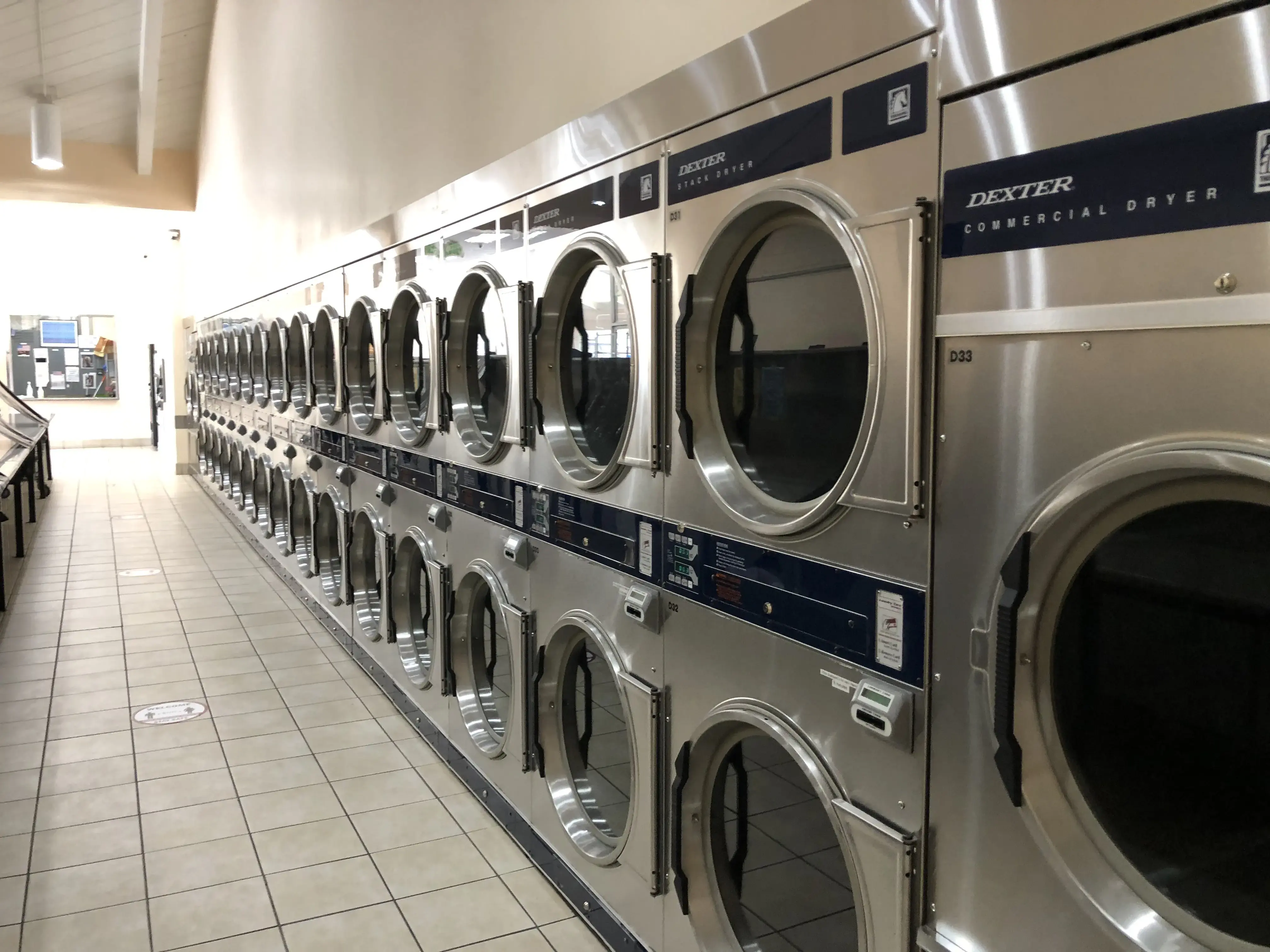 Lava Dora Laundry thumbnail 2