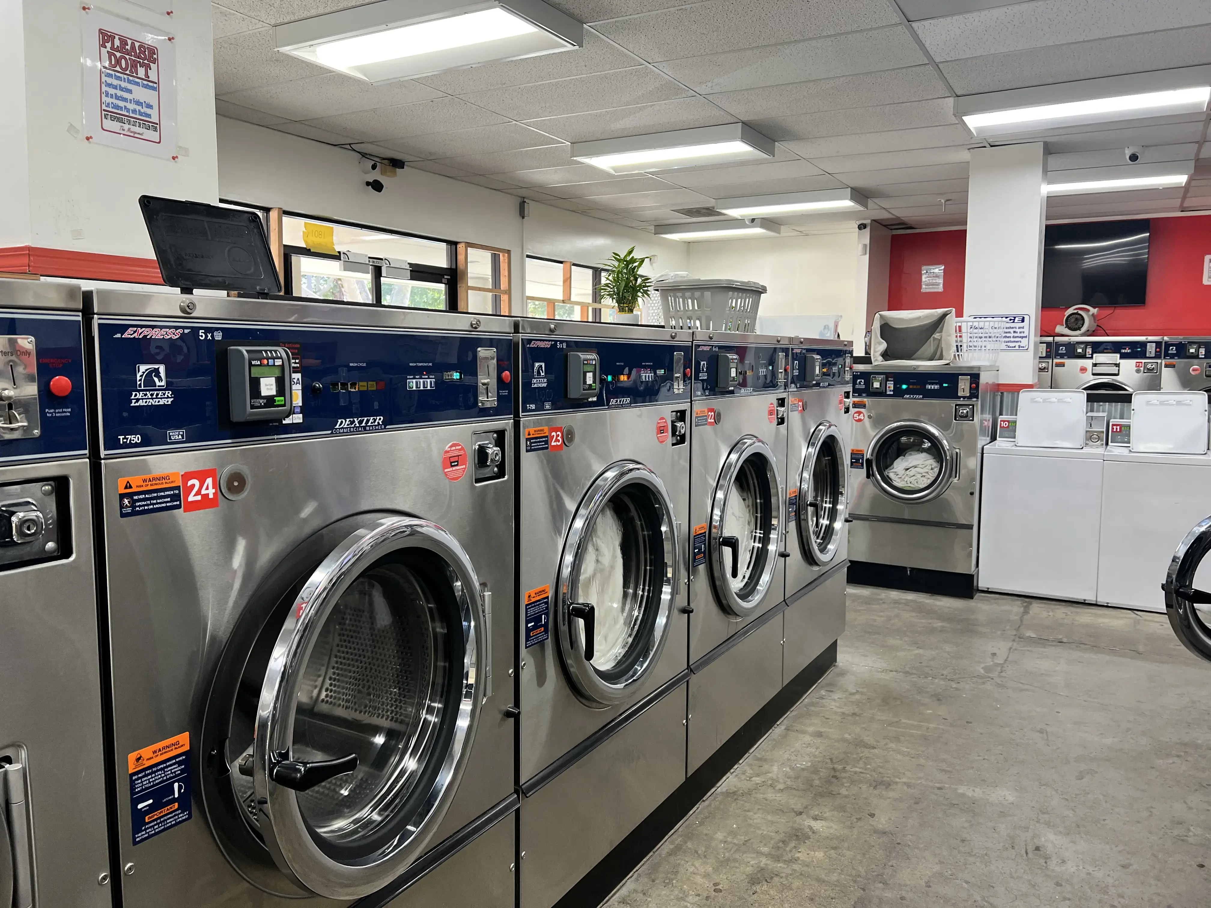 Lava Laundry thumbnail 4