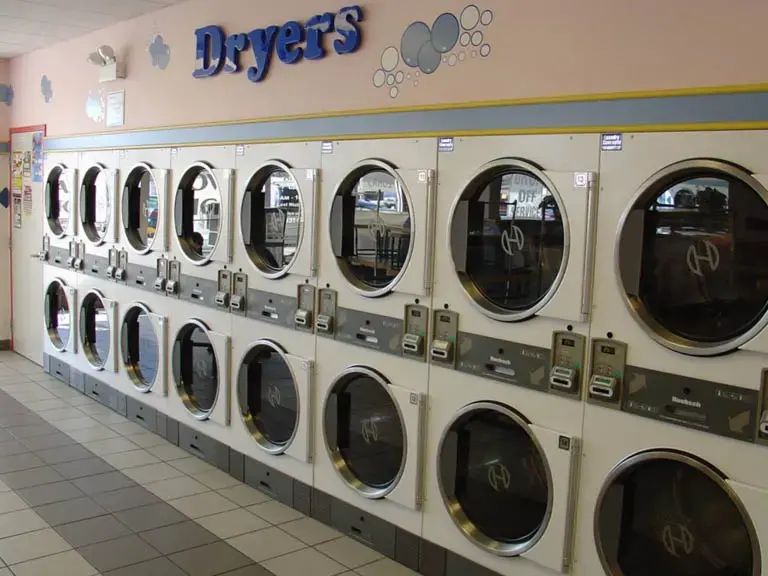 Lava-Matic Laundry thumbnail 16