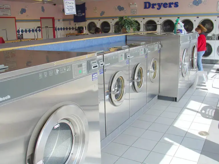 Lava-Matic Laundry thumbnail 18
