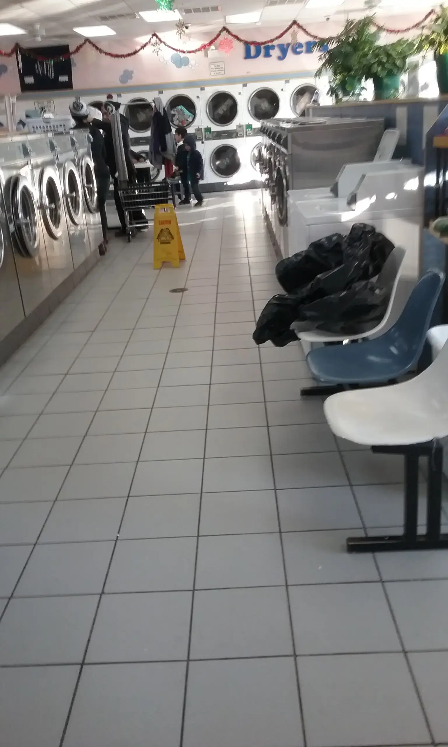 Lava-Matic Laundry thumbnail 6