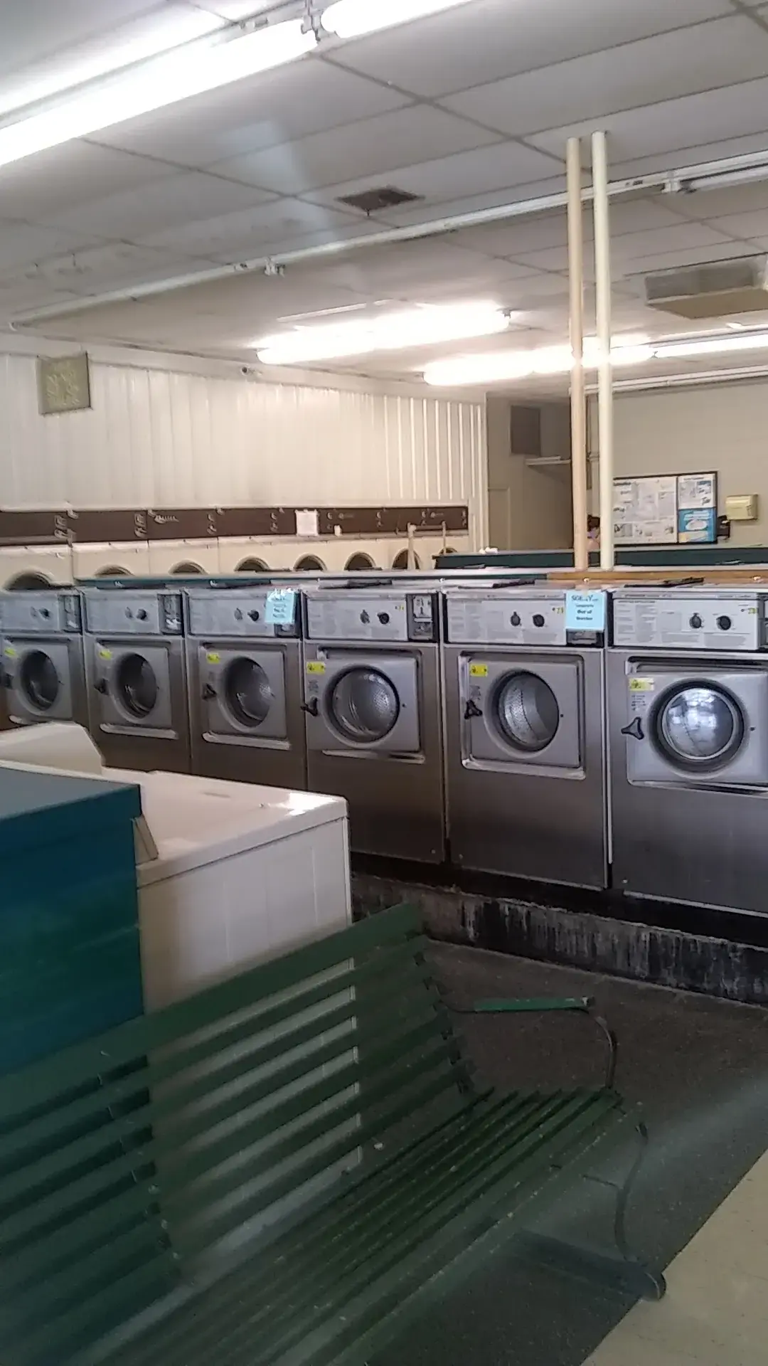Lava Wash Laundromat(formerly Poly Clean) thumbnail 20