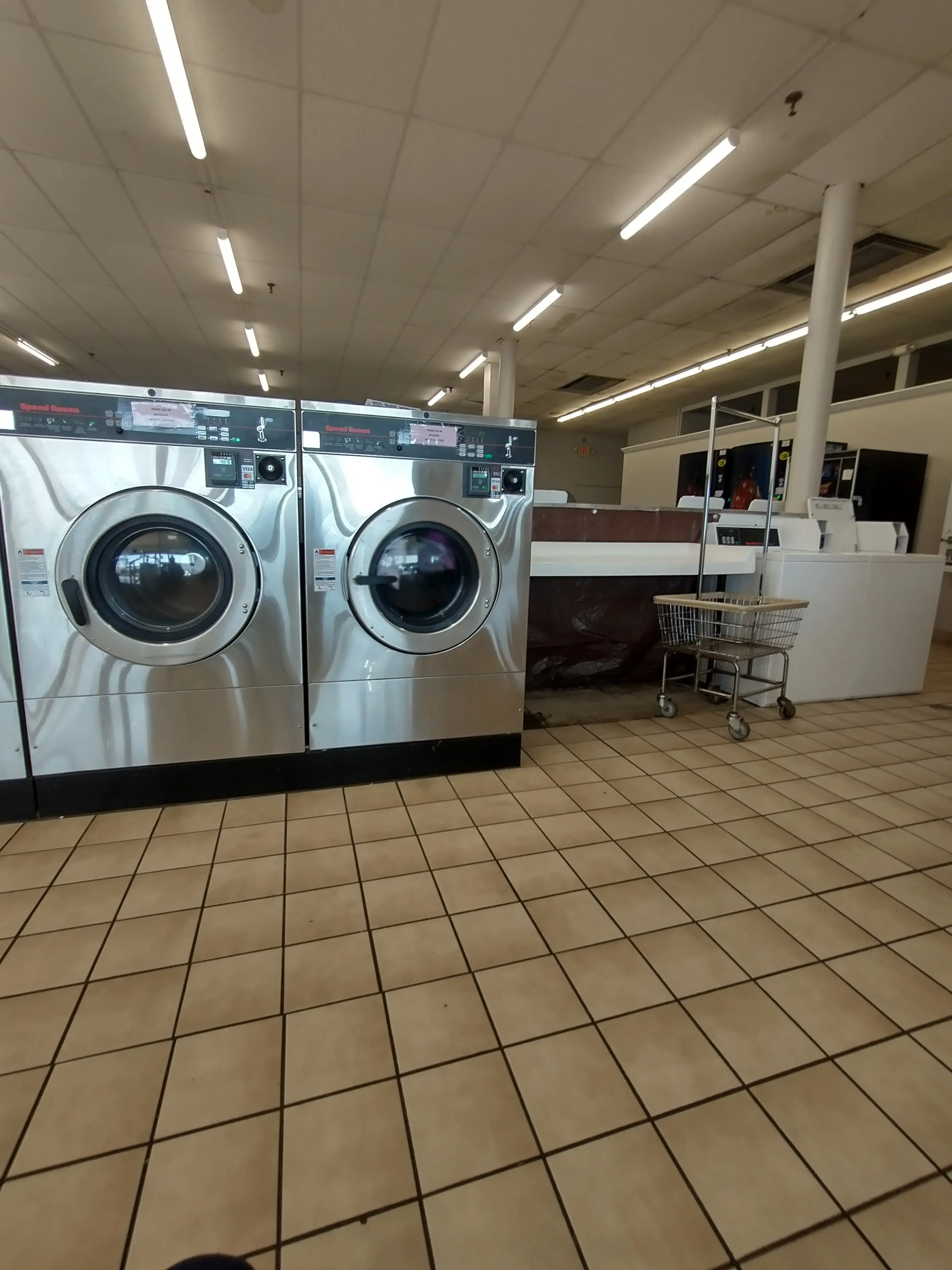 Lava Wash & Tanning(formerly Laundry Tan) - Image 5