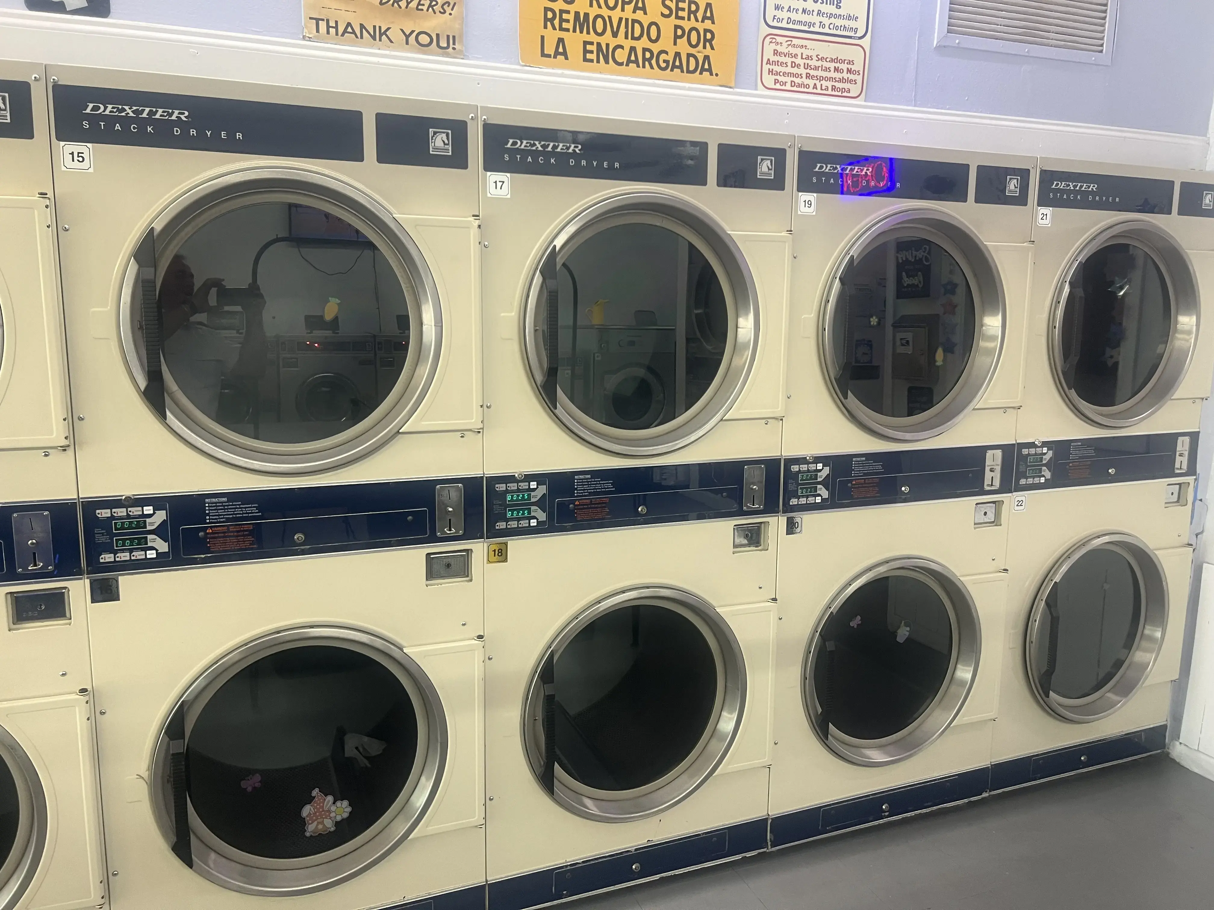 Lavadito Coin Laundry - Image 13