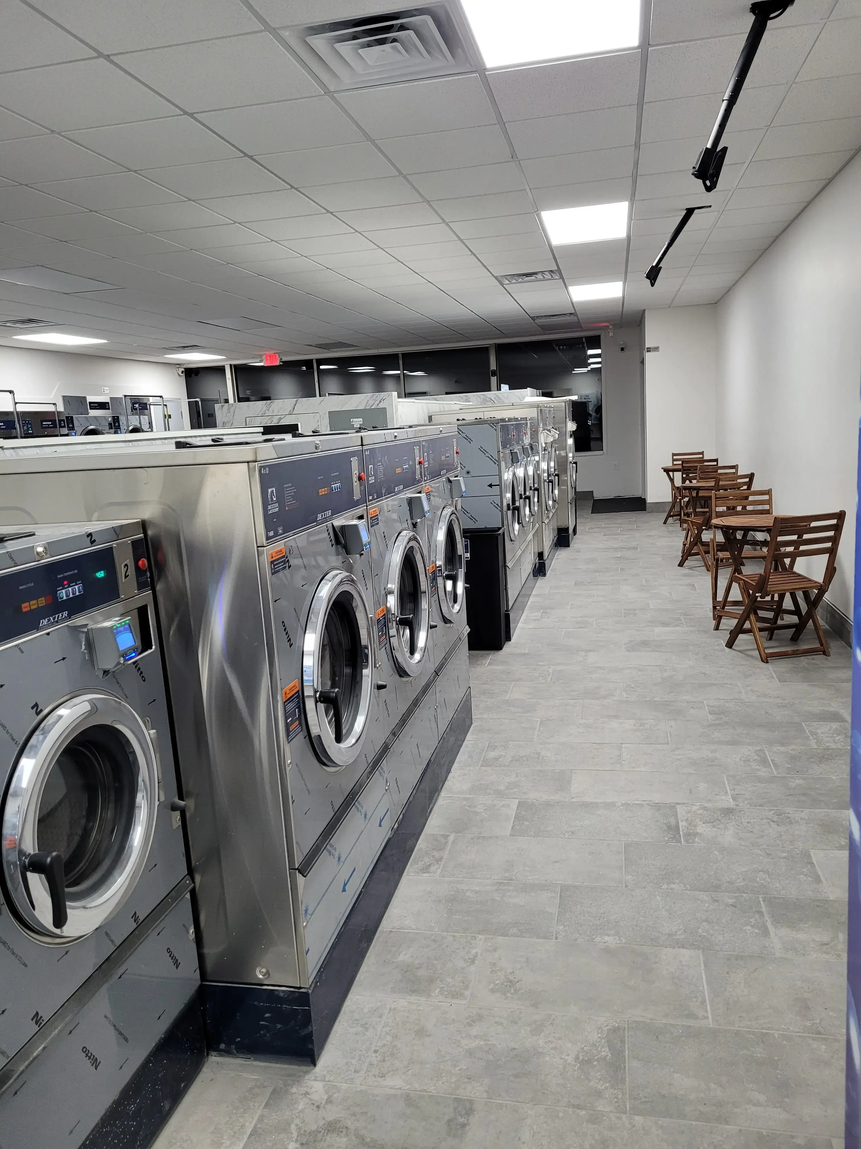 Lavagio Express Laundry thumbnail 17