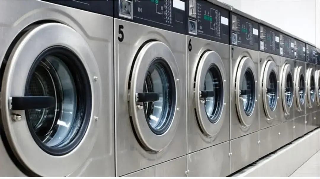 Lavanderia El Rio - Image 12