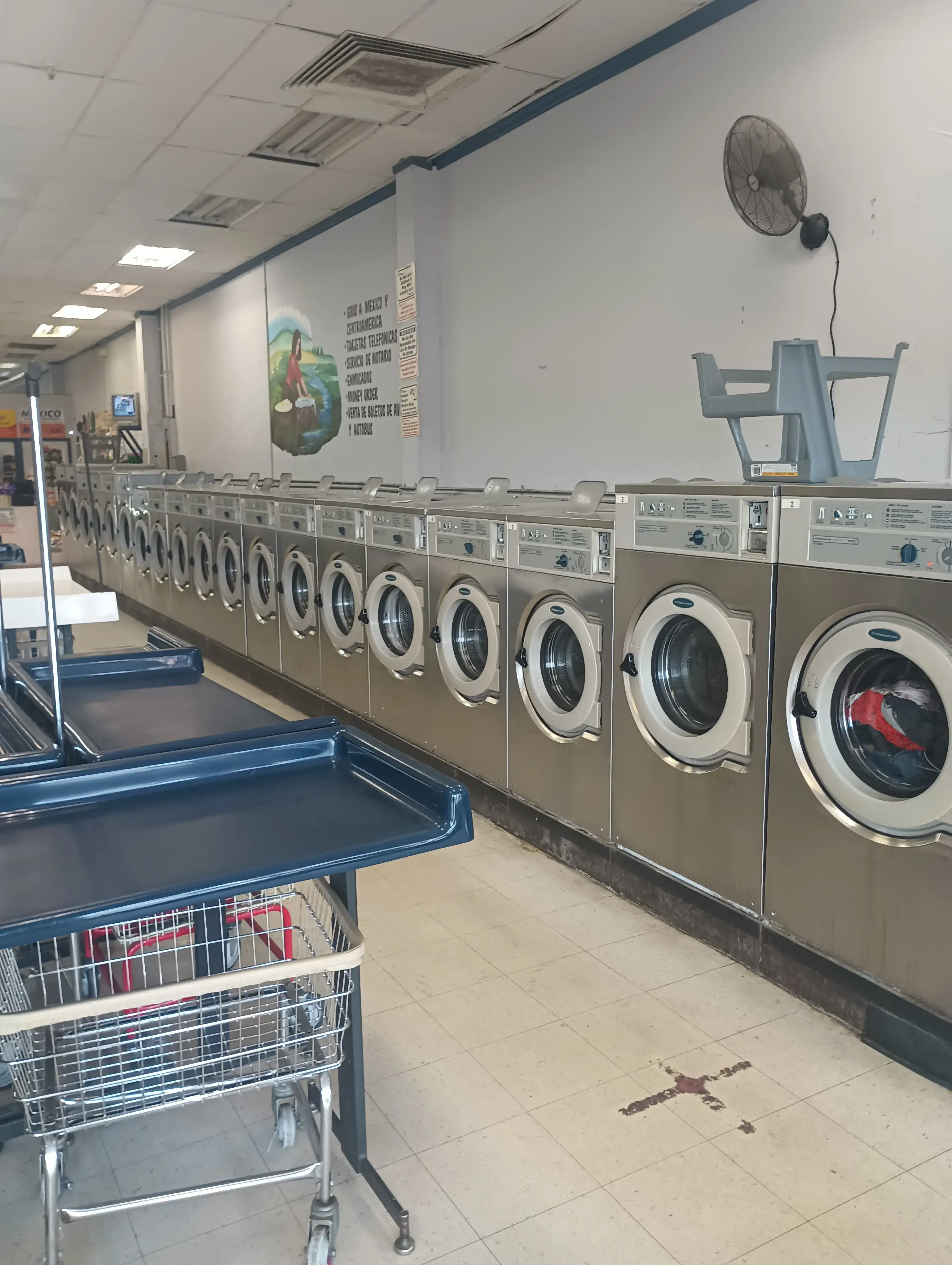 Lavanderia El Rio - Image 1