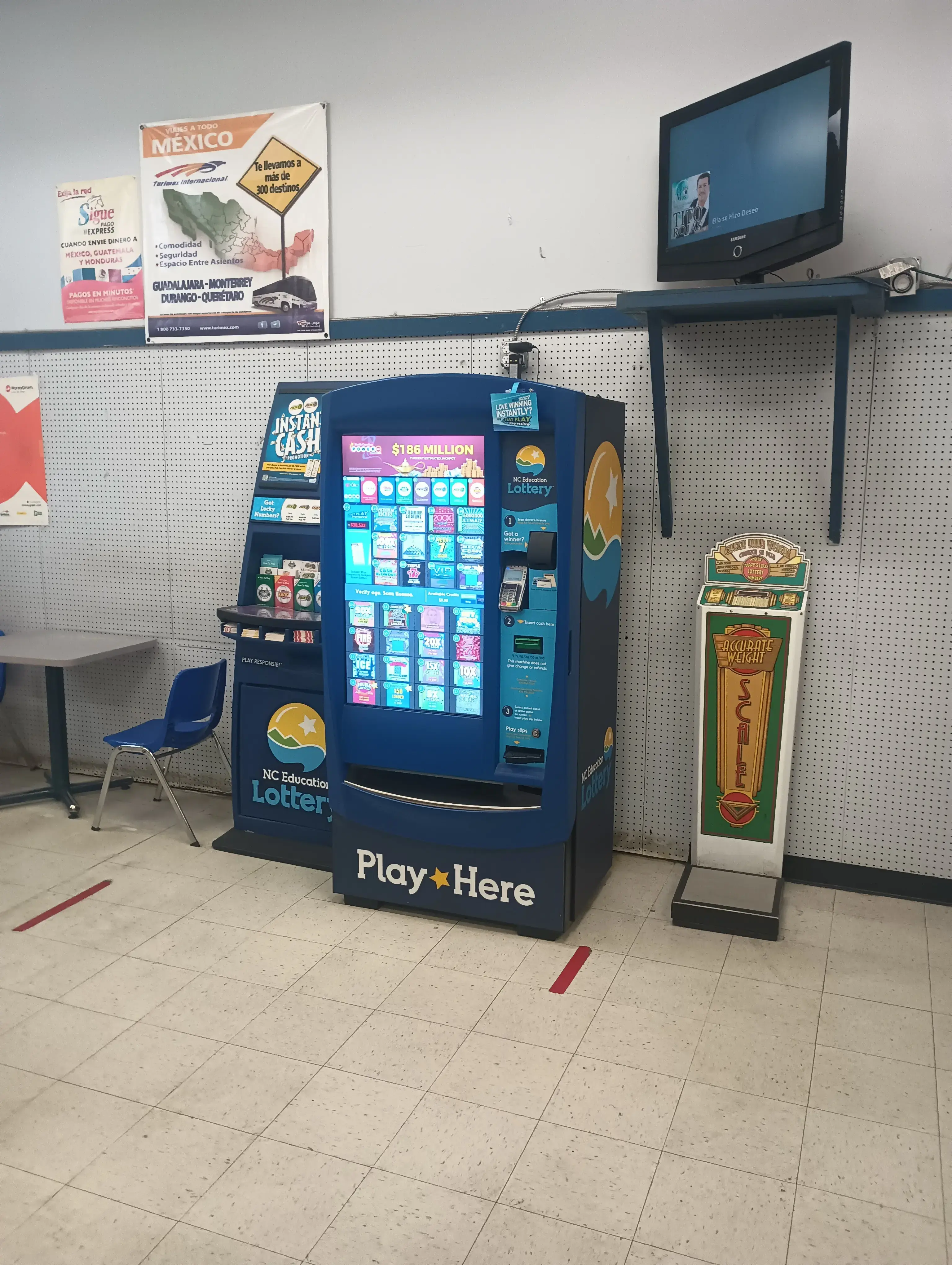 Lavanderia El Rio thumbnail 5