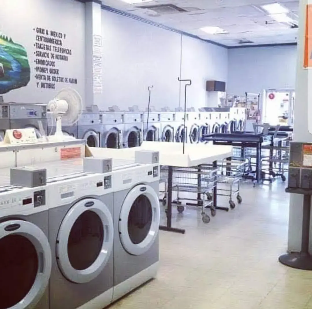 Lavanderia El Rio thumbnail 14