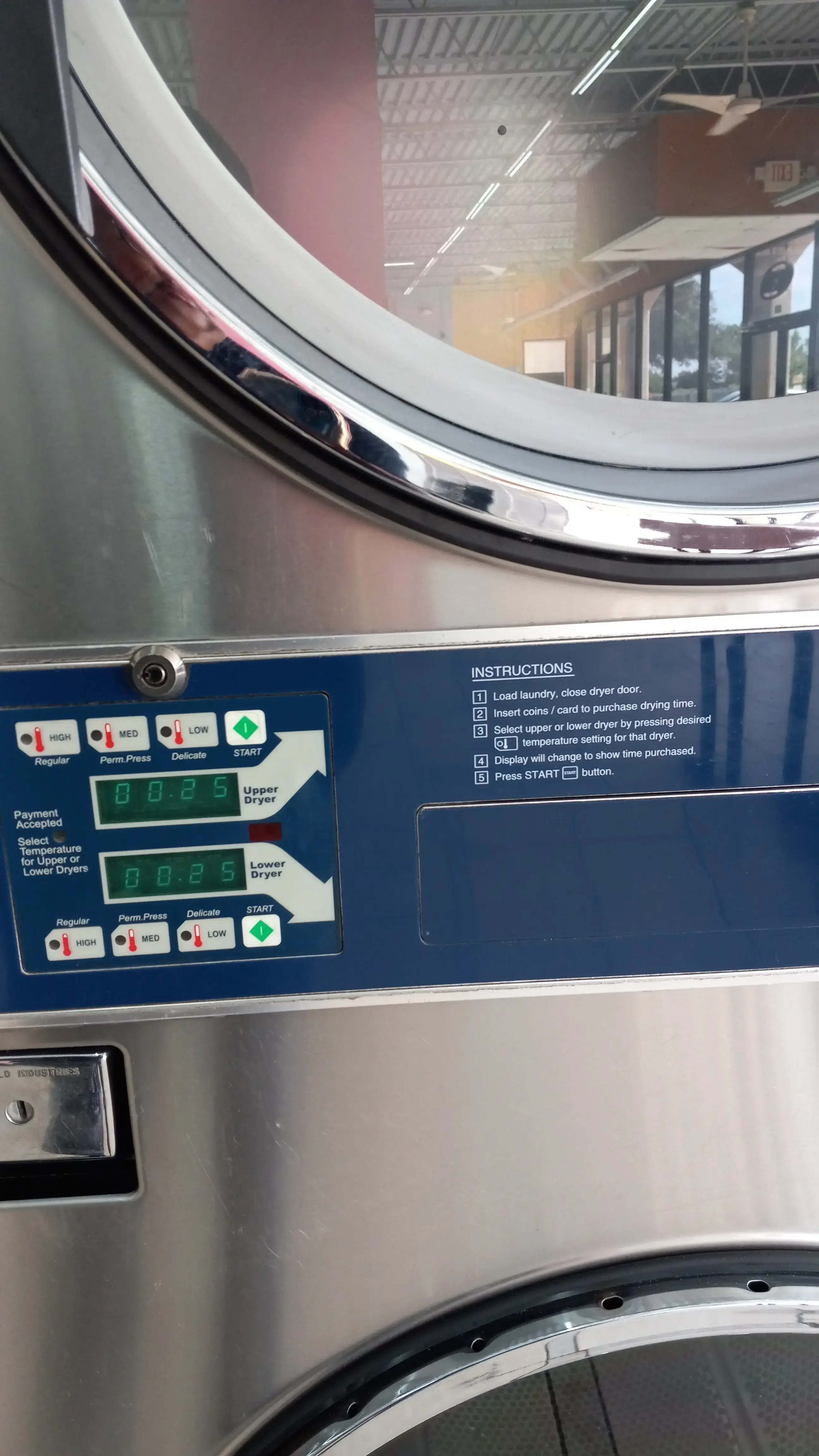 Lavanderia Select Coin Laundromat thumbnail 8