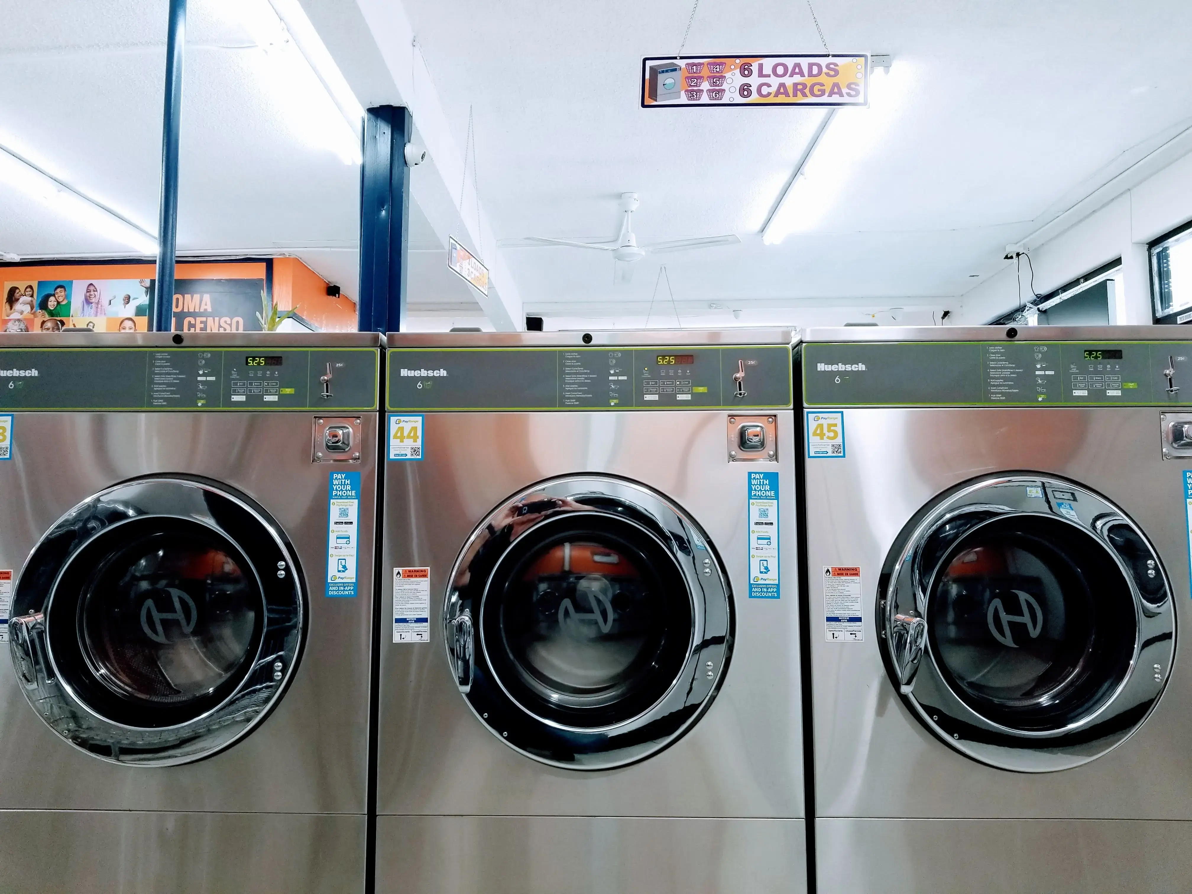 Lavenderia, Laundry, Lavamatica Cinco, Laundromat,Coin Laundry thumbnail 17