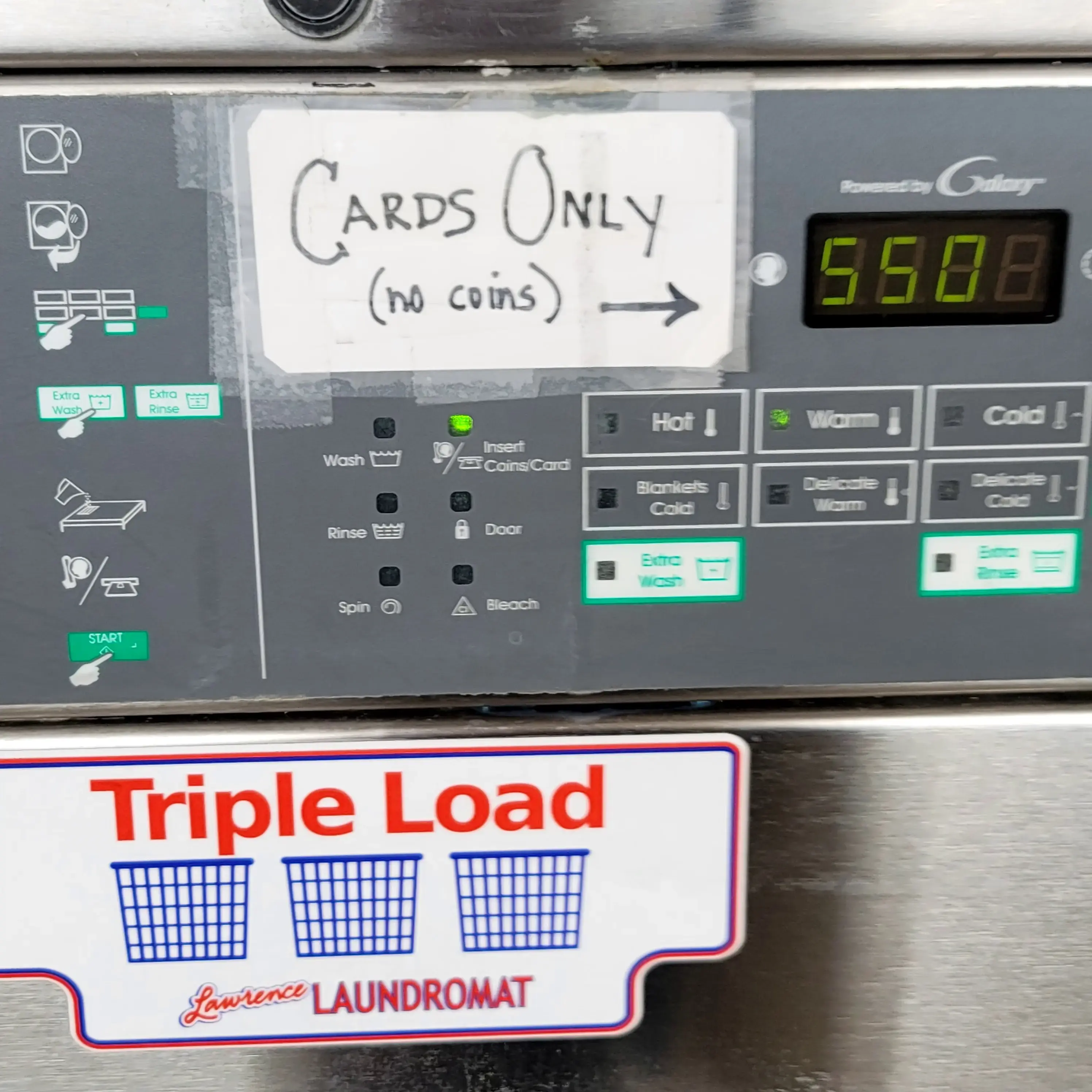 Lawrence Laundromat - Image 12