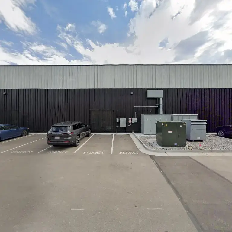 Lazy Bones Laundry and Storage - Boulder location
