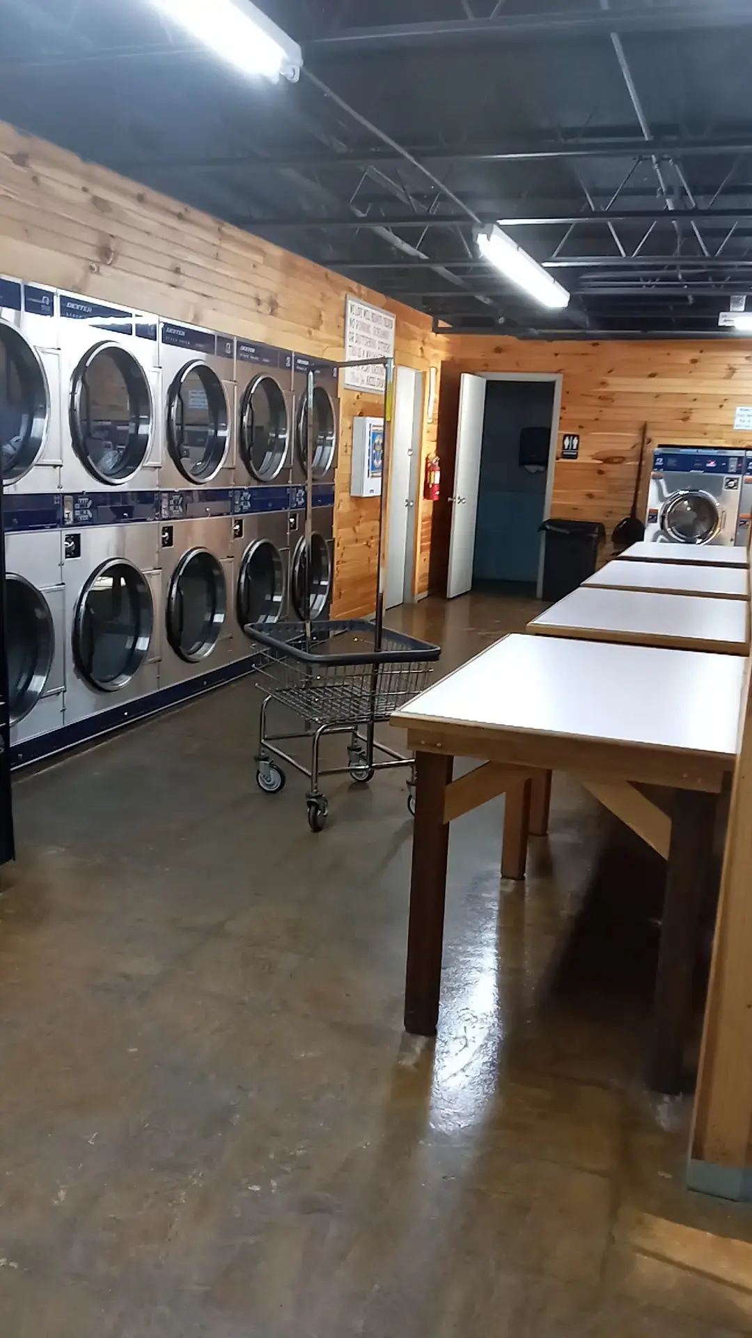 LC Laundromat - Image 2
