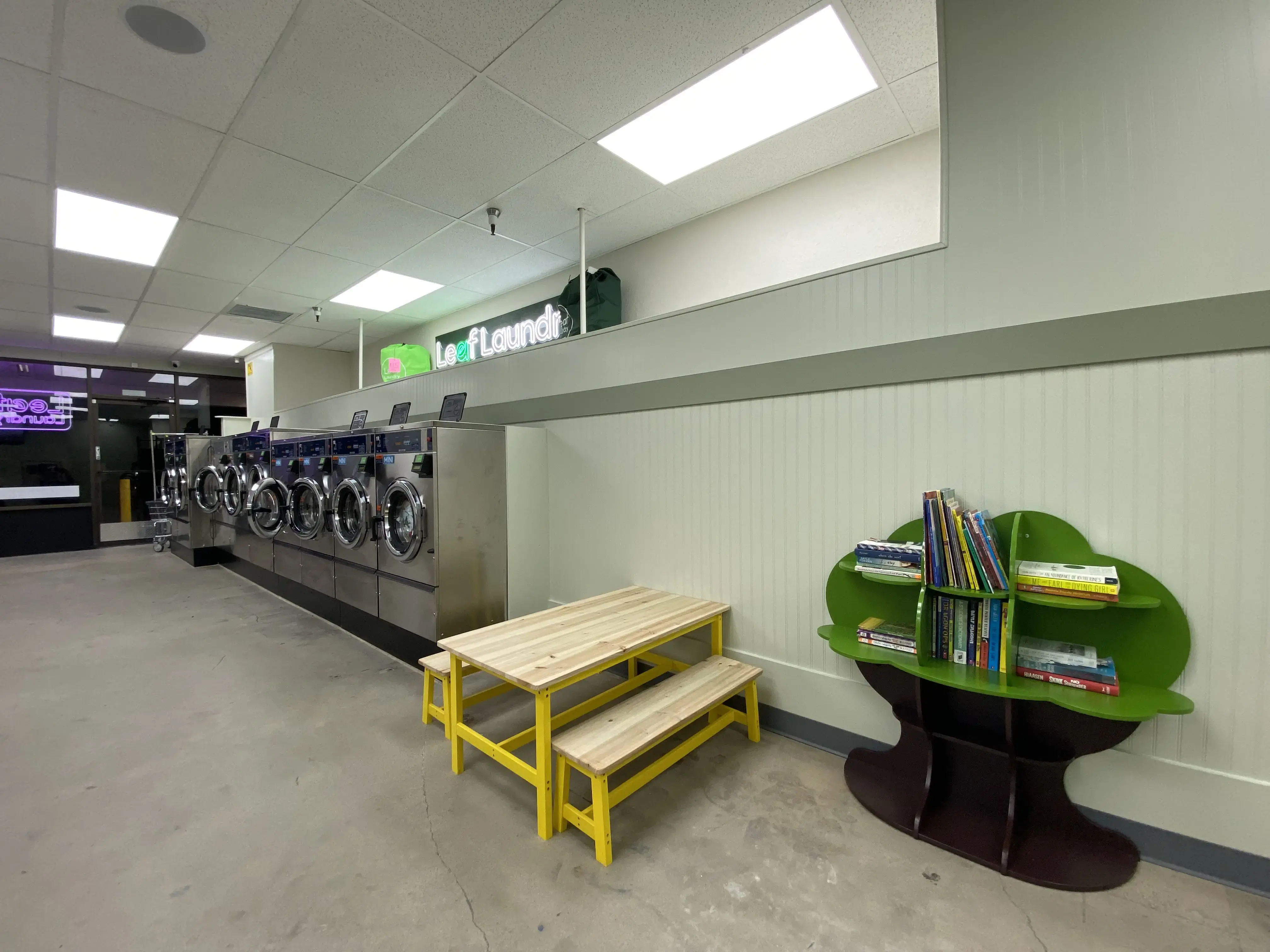 Leaf Laundry Foothill Farms thumbnail 6