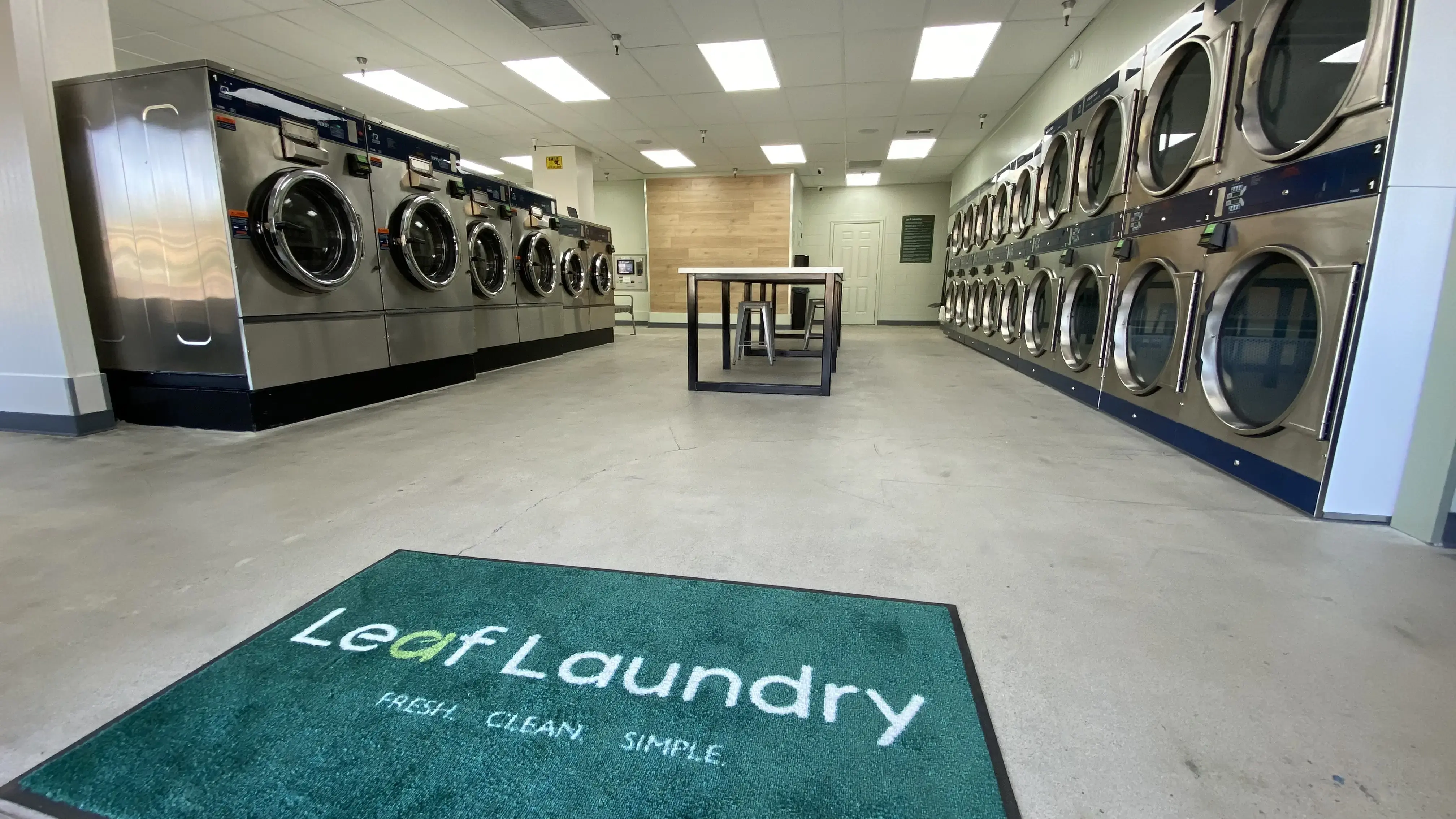 Leaf Laundry Foothill Farms - Image 15
