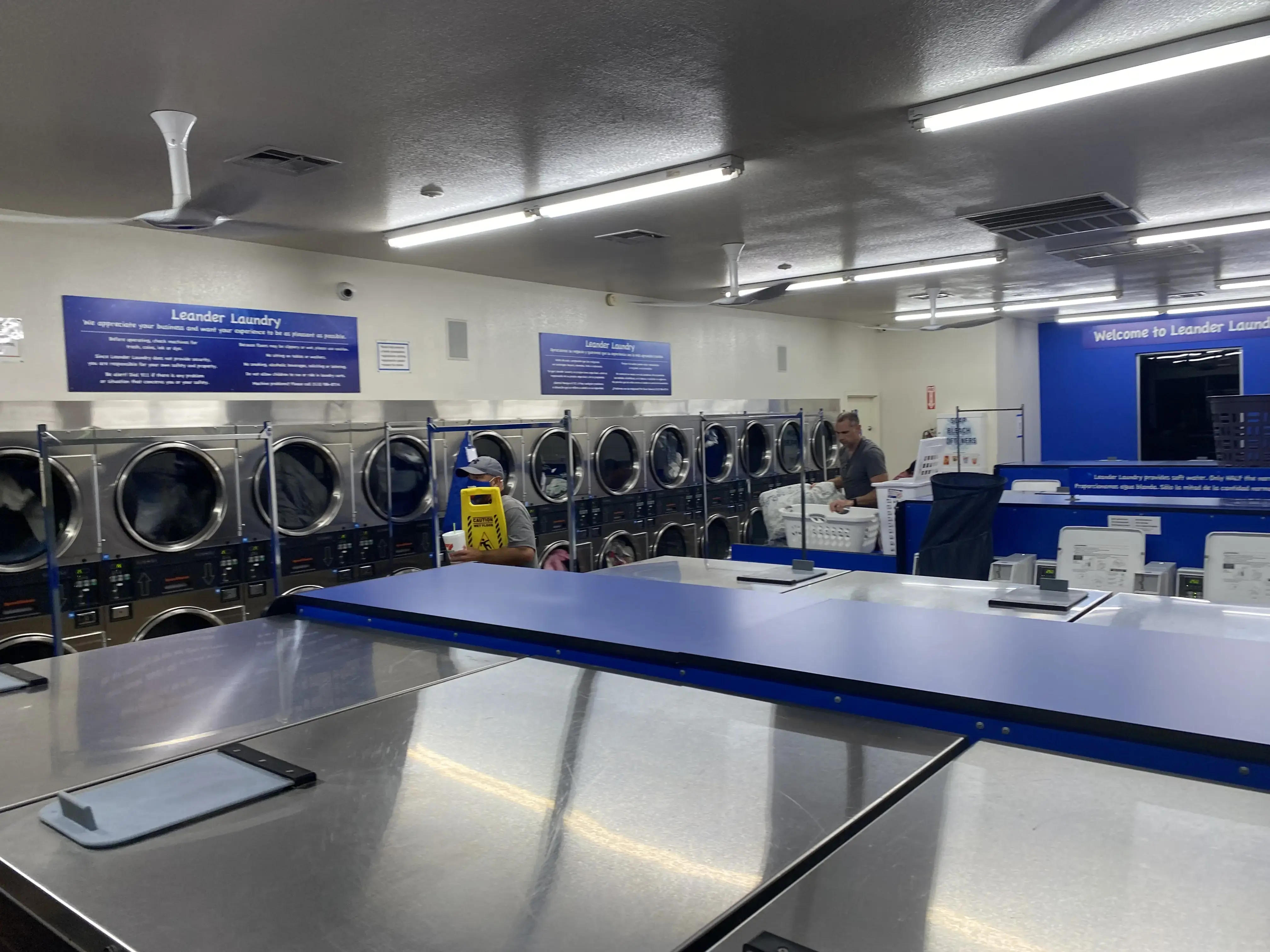 Leander Laundry & Car Wash - Image 5