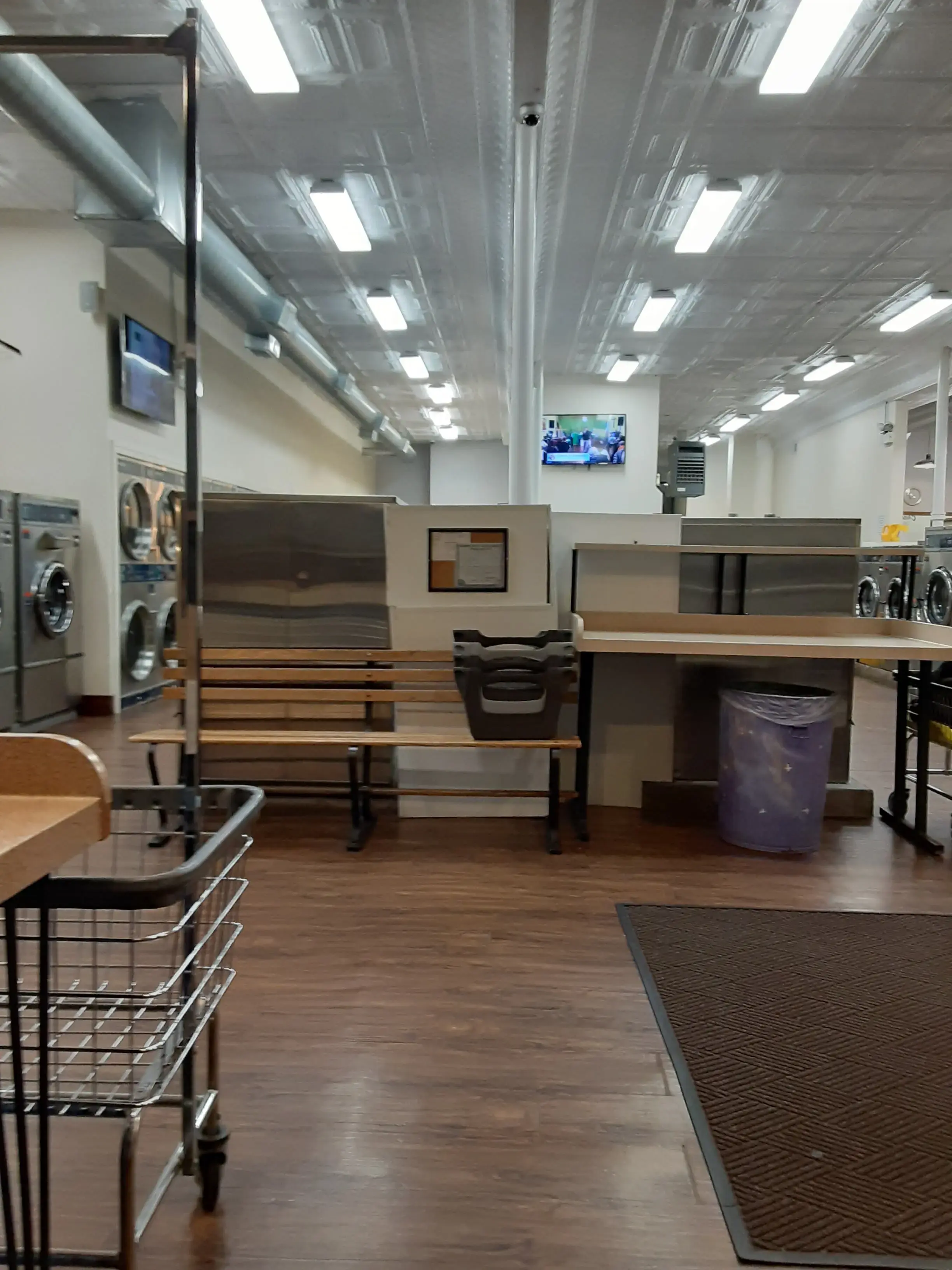Leavitt Laundry thumbnail 11