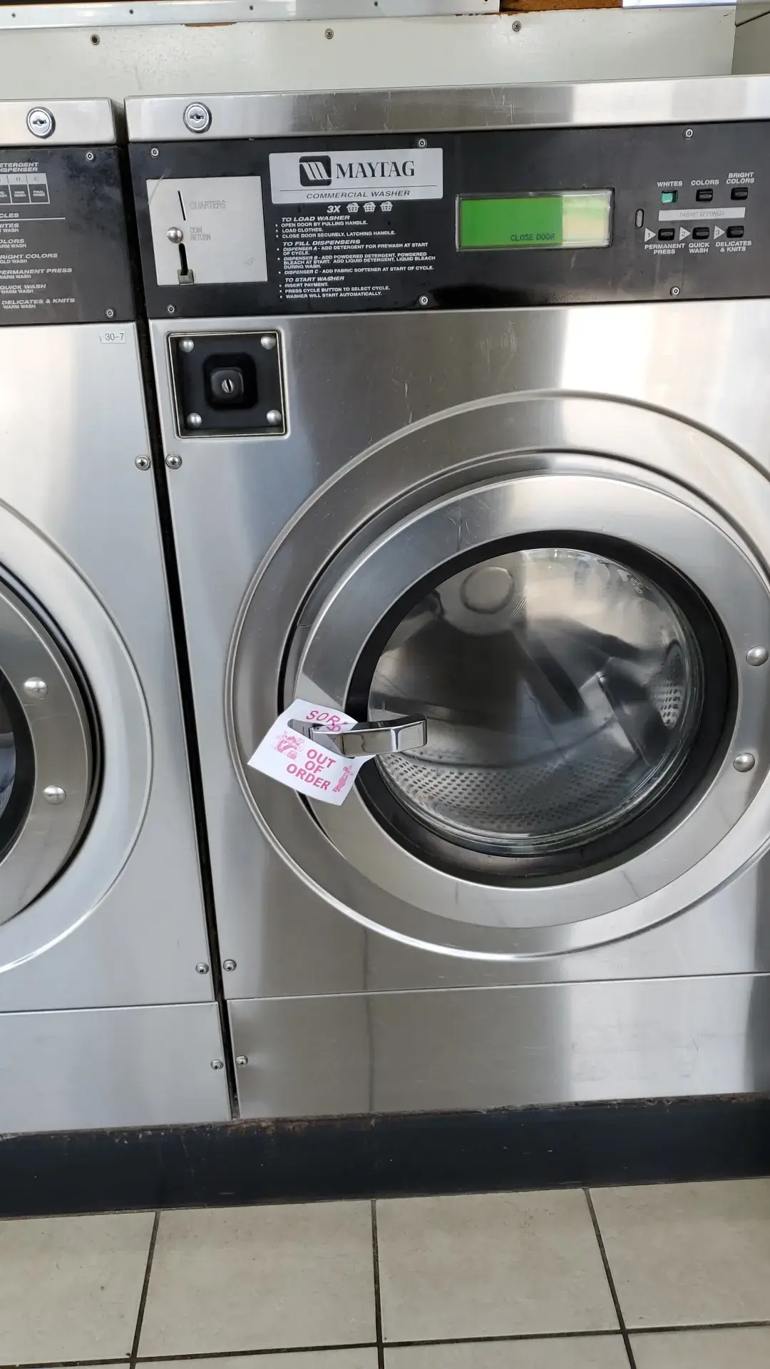 Lee's Laundry - Image 8