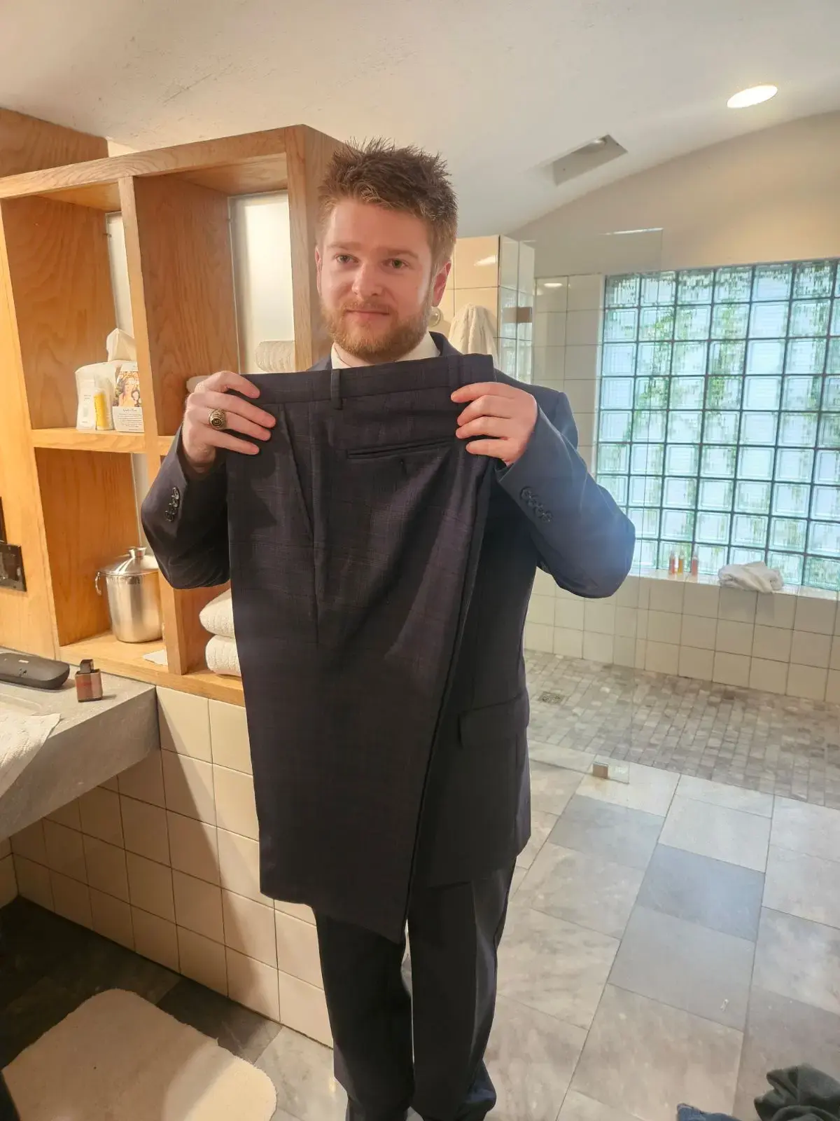 Lehigh Valley Dry Cleaning thumbnail 5