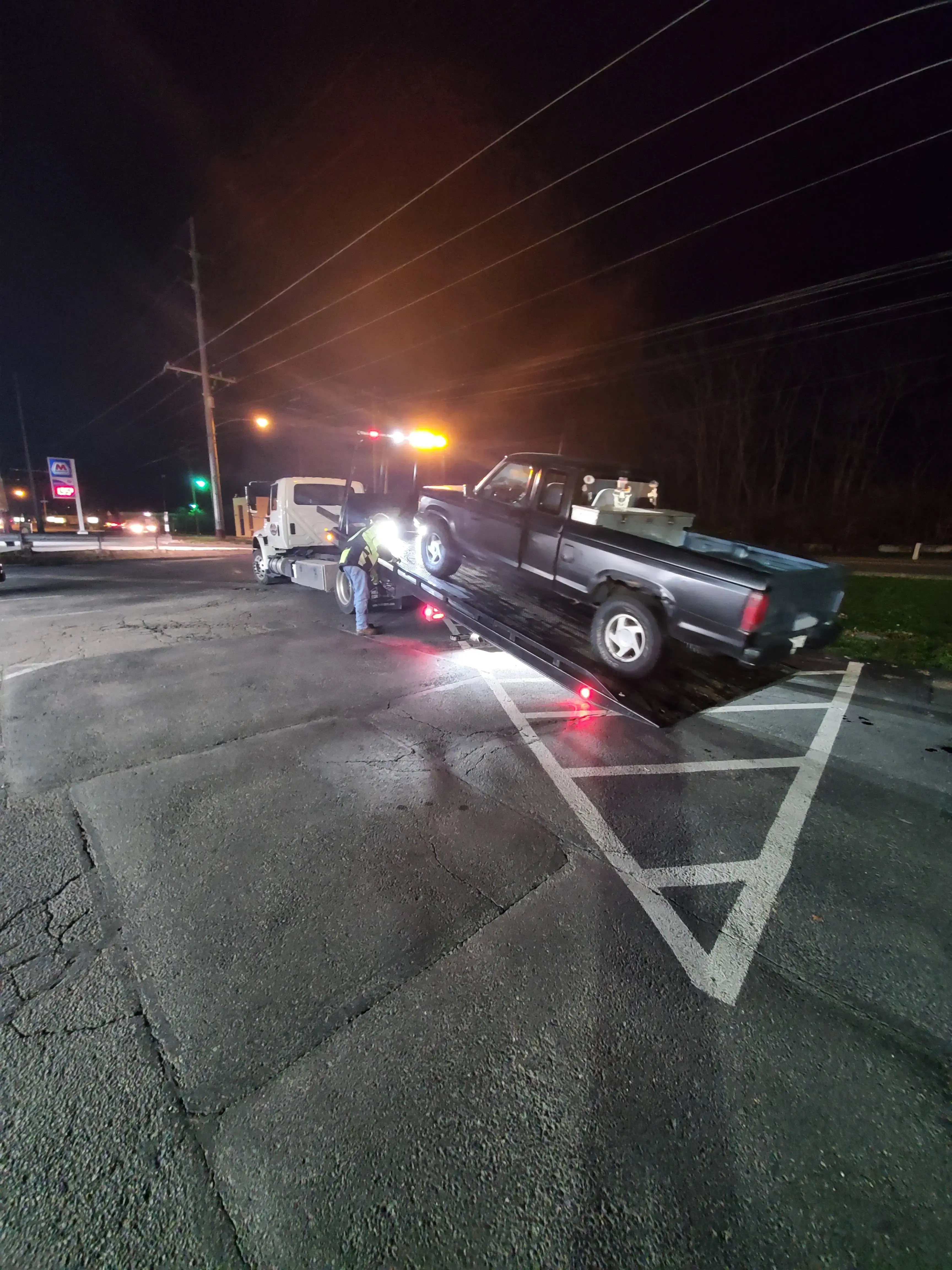 Leisure Laundry & Tanning thumbnail 8