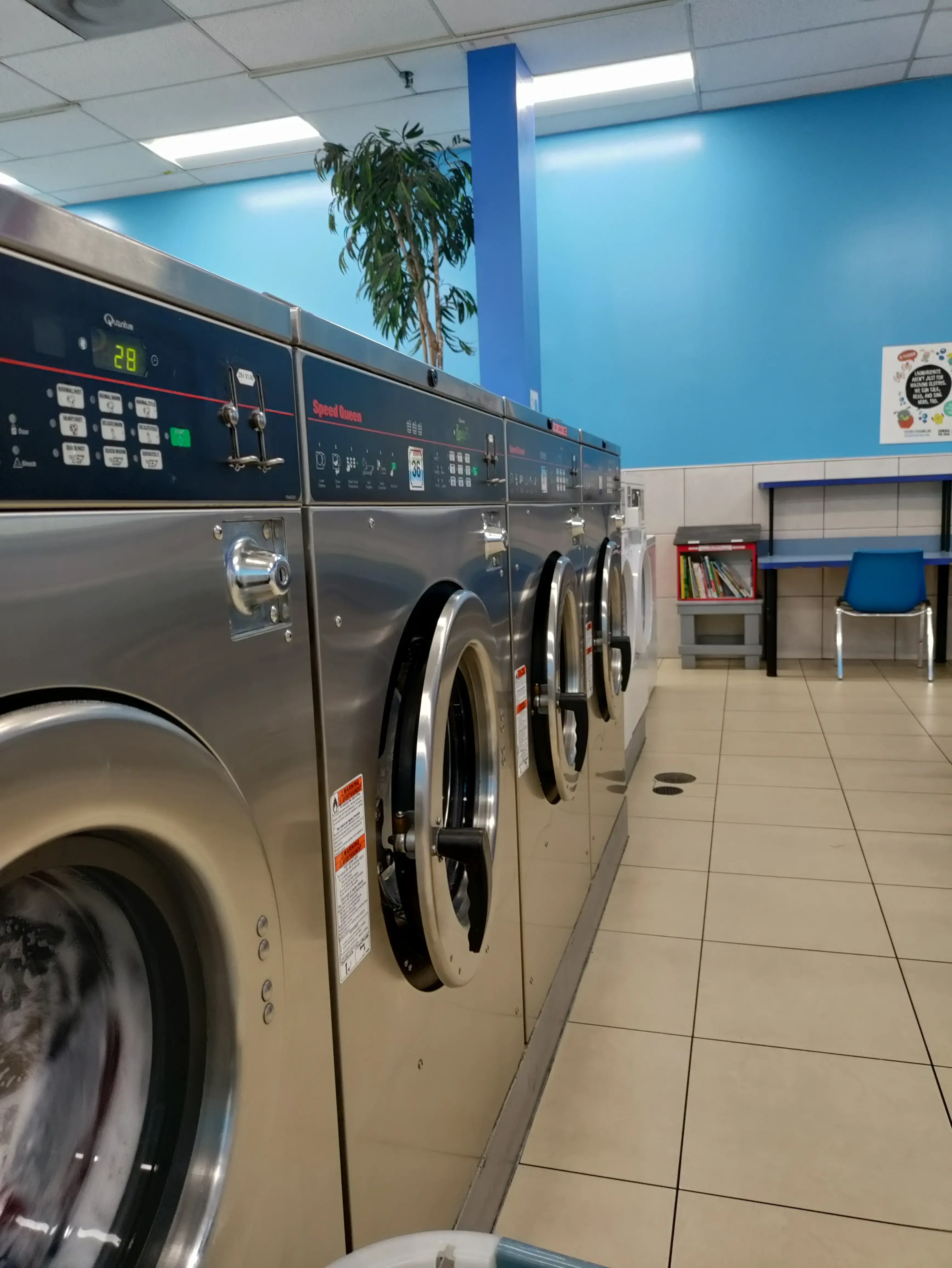 Leisure Time Laundromat thumbnail 6