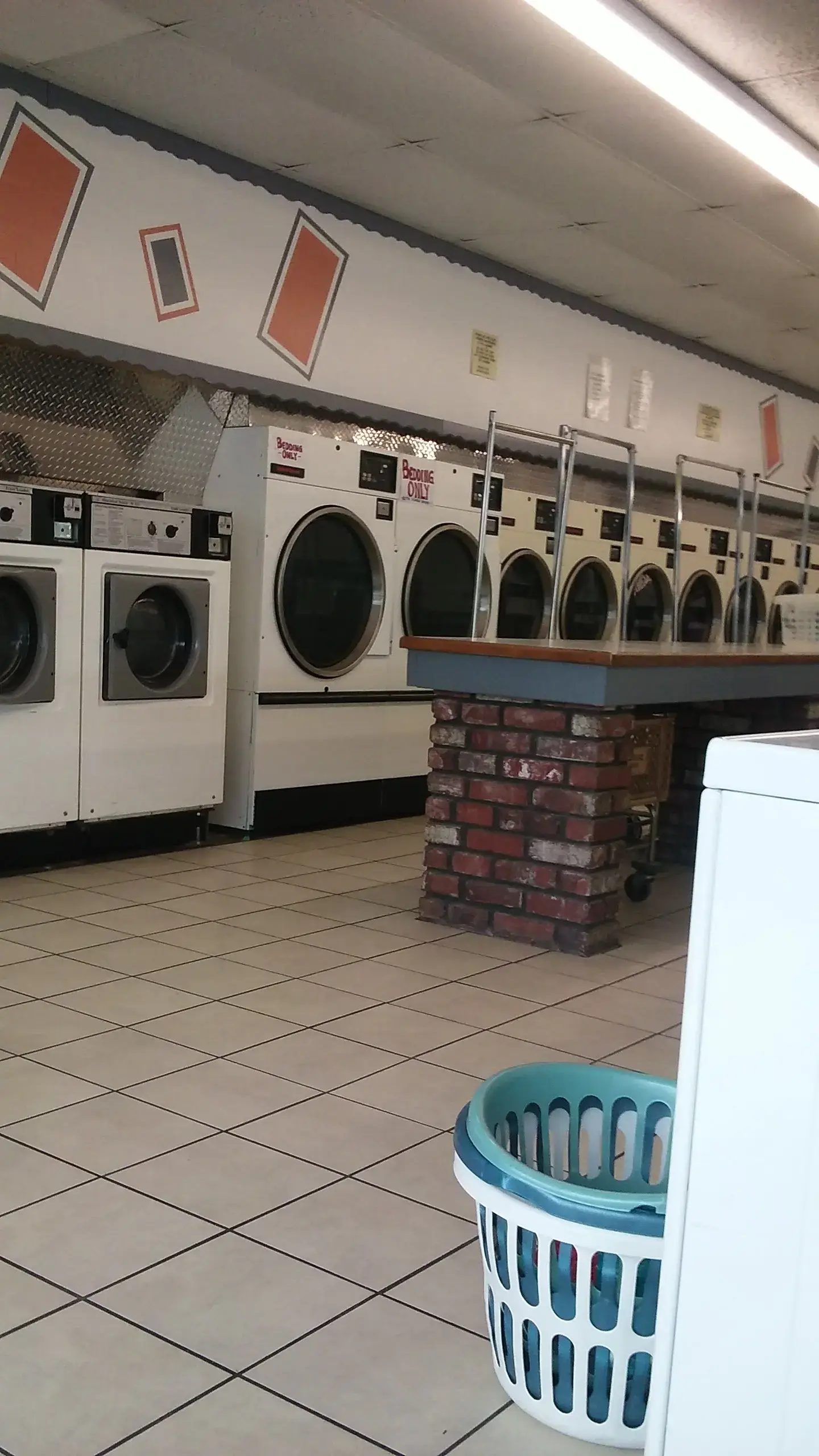 Leisure Way Laundry location