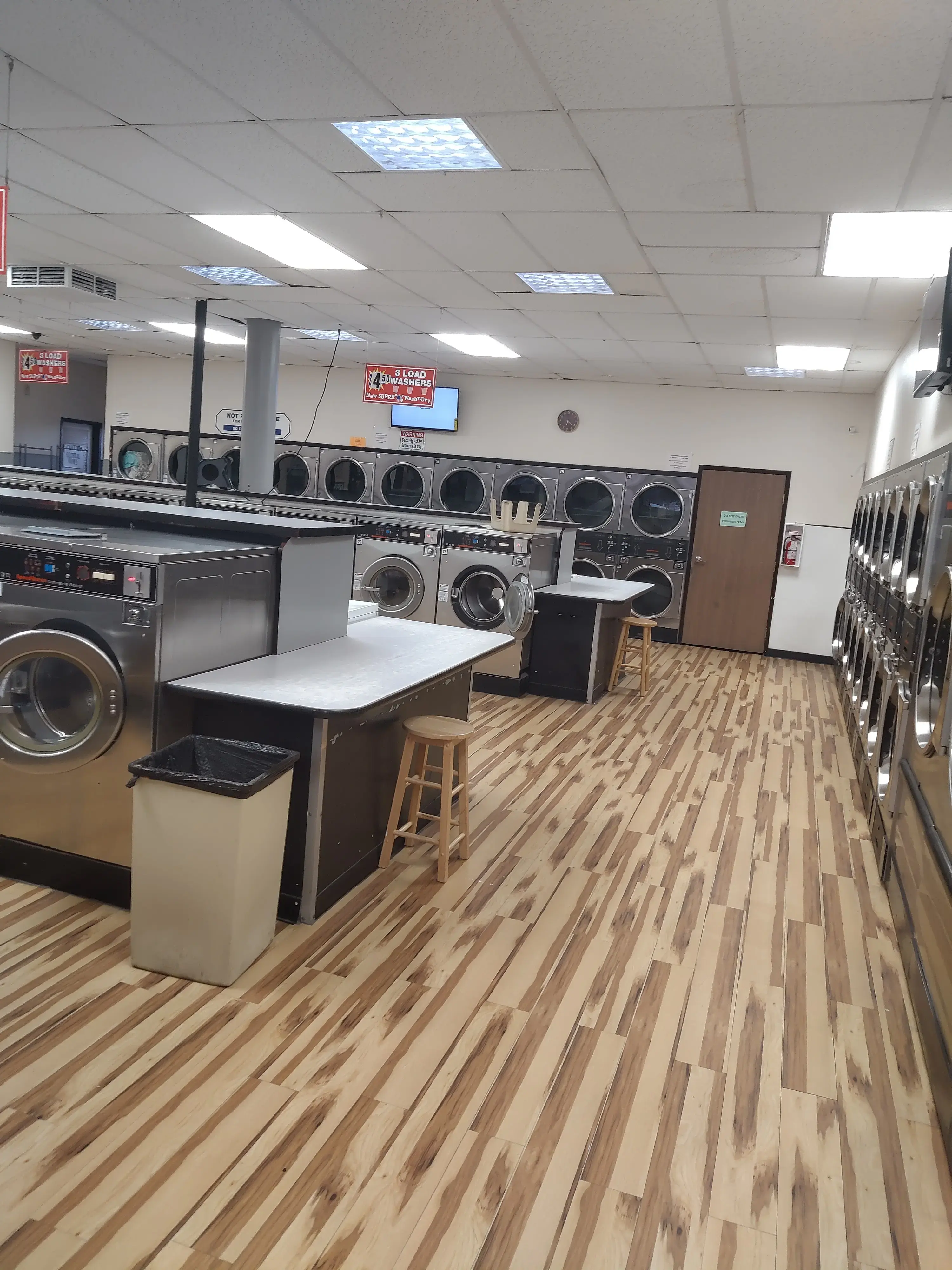 Lemon Grove Coin Laundry location