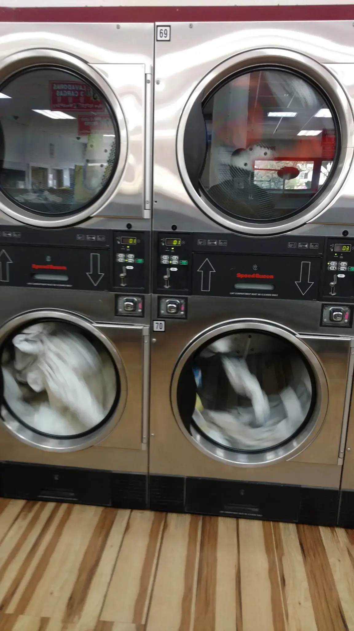 Lemon Grove Coin Laundry - Image 6