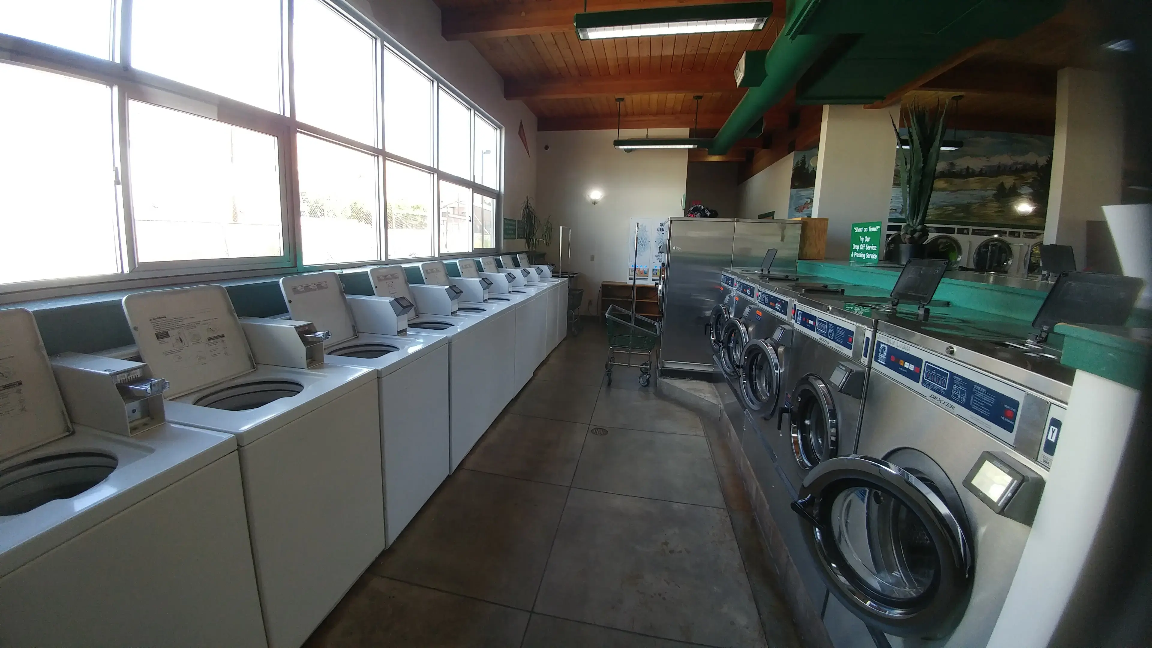 Lemon Laundry and Car Wash thumbnail 11