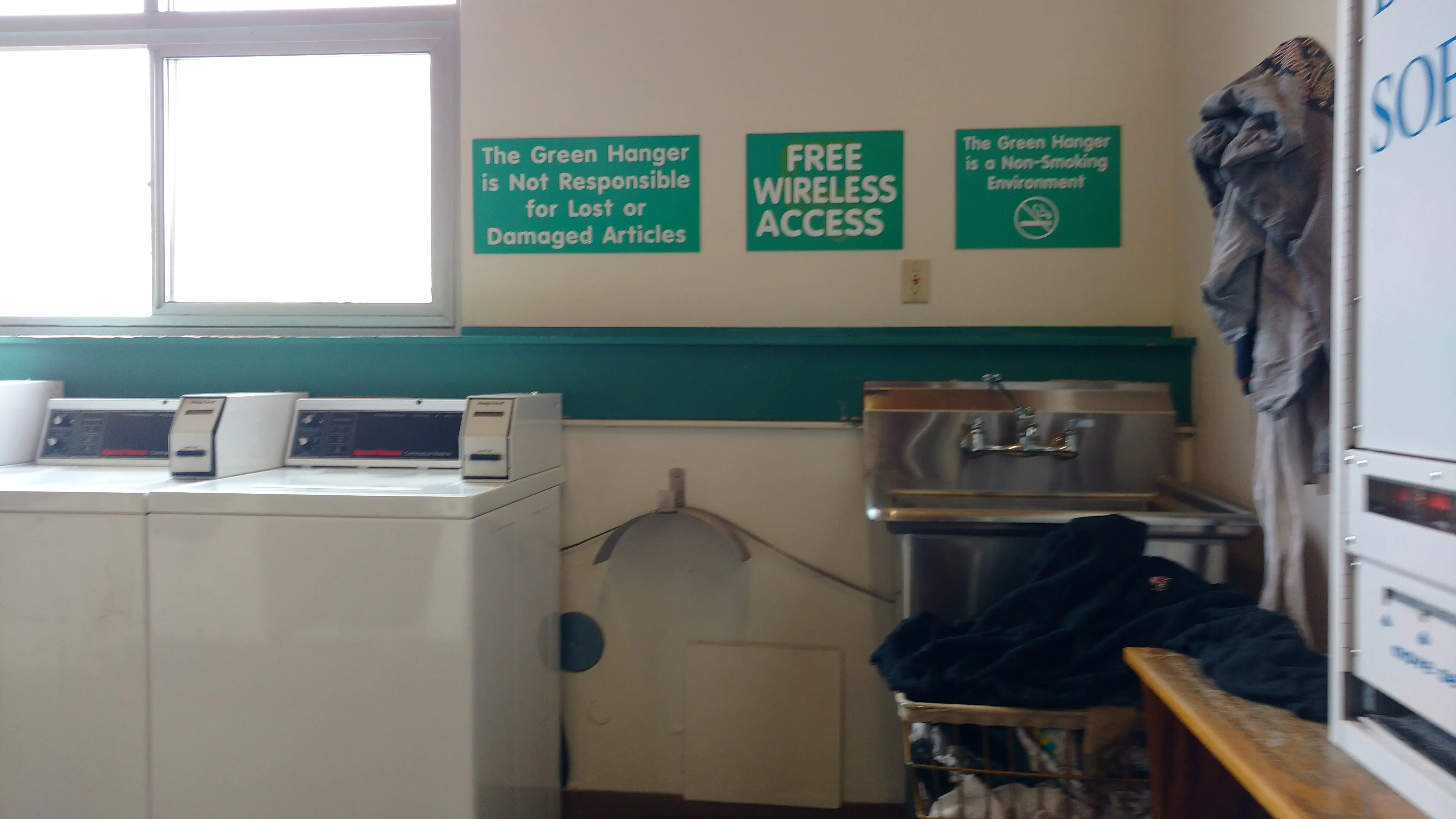 Lemon Laundry and Car Wash thumbnail 18