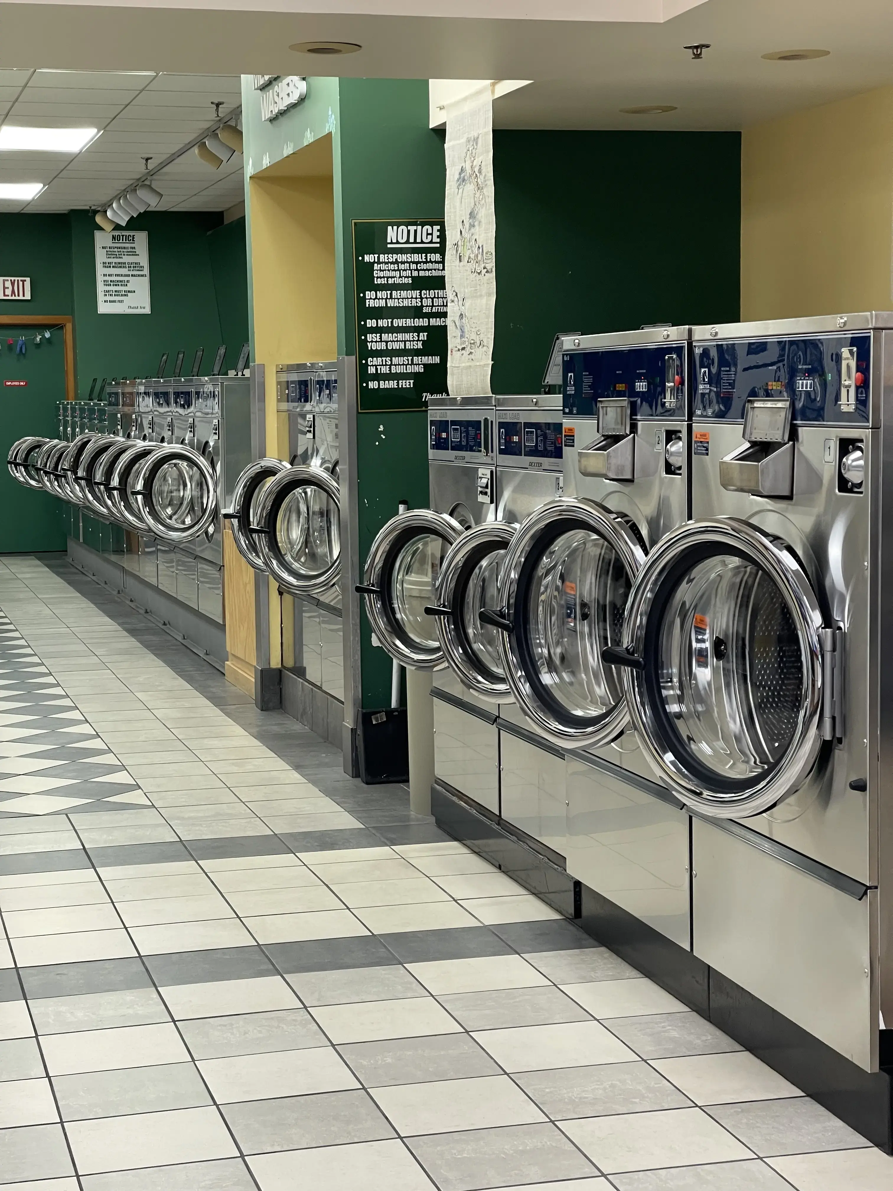 Lemon Laundry & Dry Cleaning - Image 4