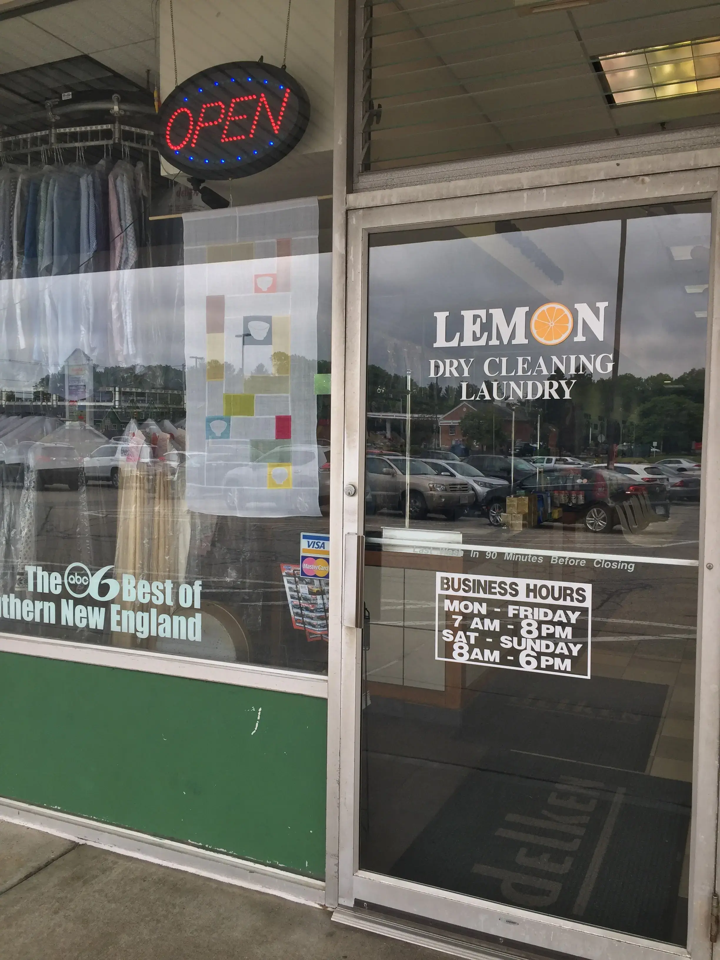 Lemon Laundry & Dry Cleaning thumbnail 11